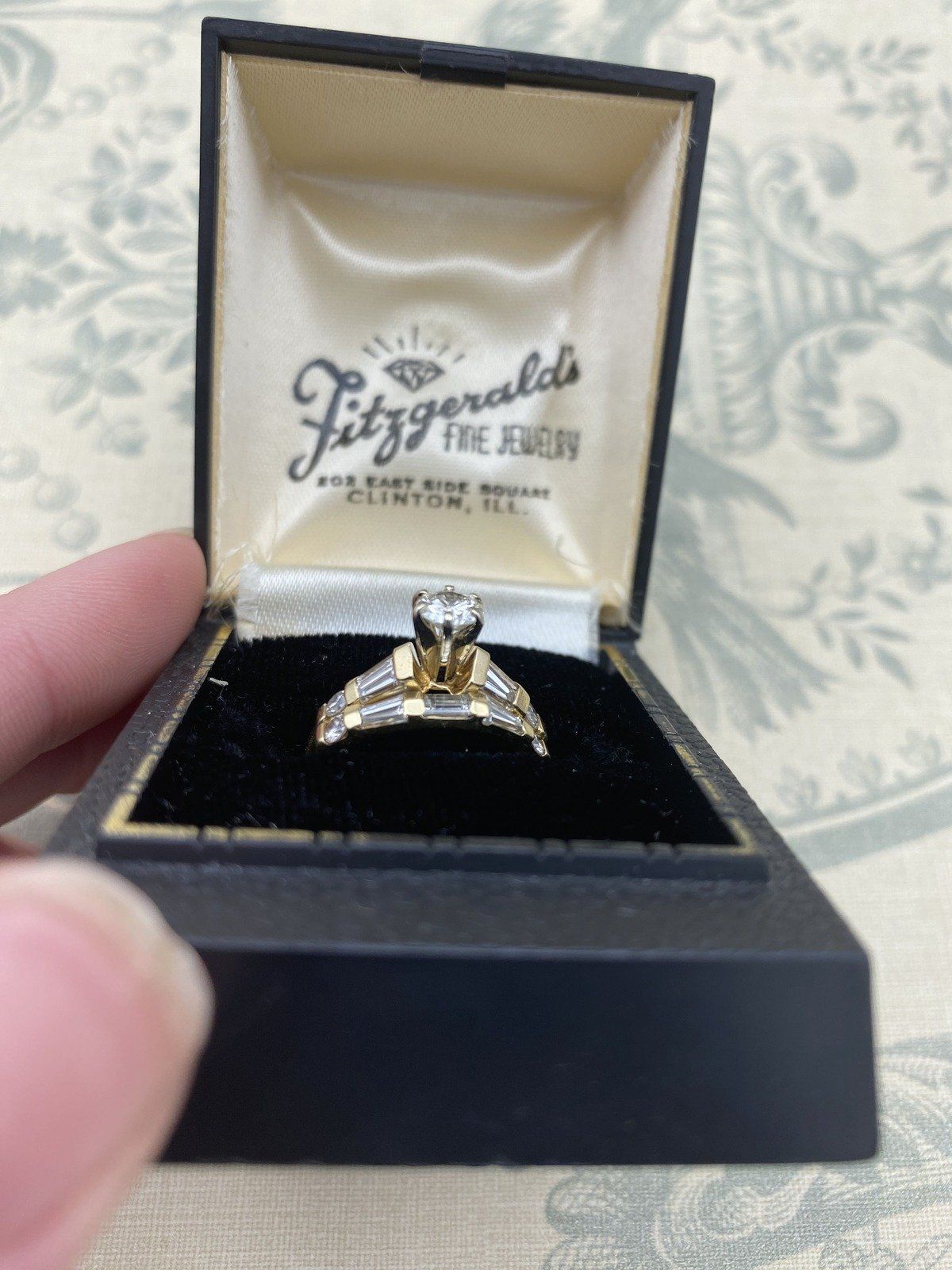 14k Gold 1.52ctw Round Brilliant + Baguette Accented Bridal Engagement Ring Set w GIA + APP 5