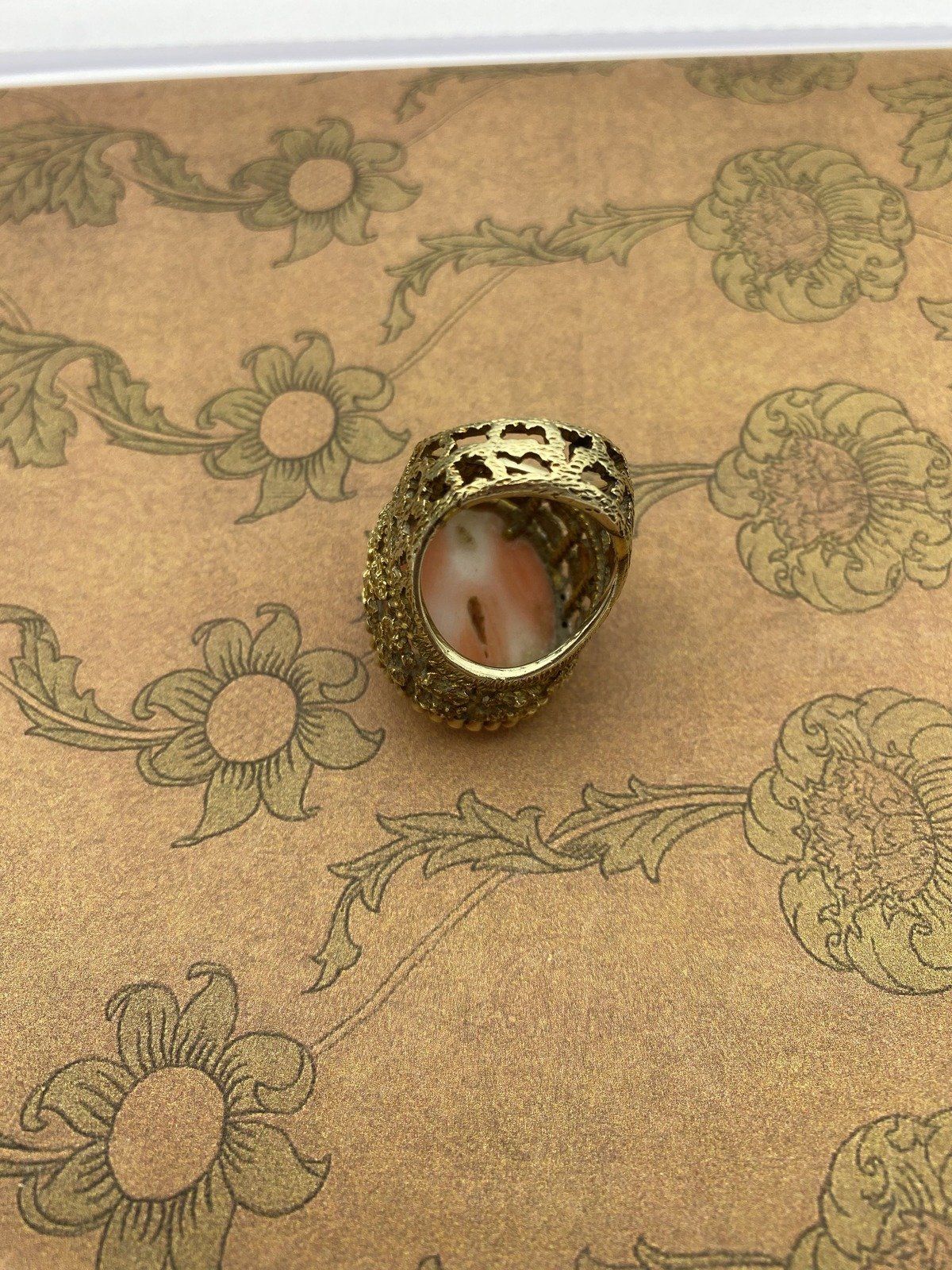 Near Antique c.1930s 14k Gold Nugget + Angel Skin Coral Regale Ring w Diamond Accents 10