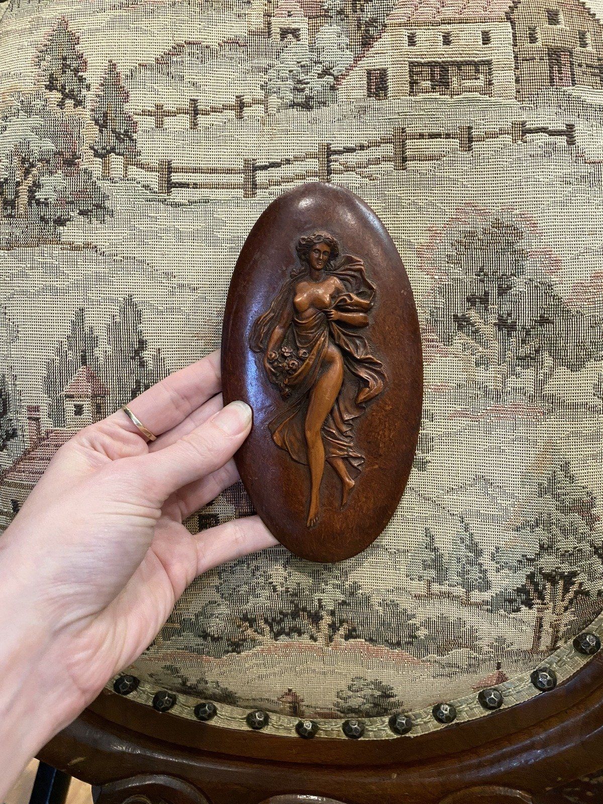 Vintage Art Nouveau Style Lacquer Lady Oval w Stick Mount Posterior 2