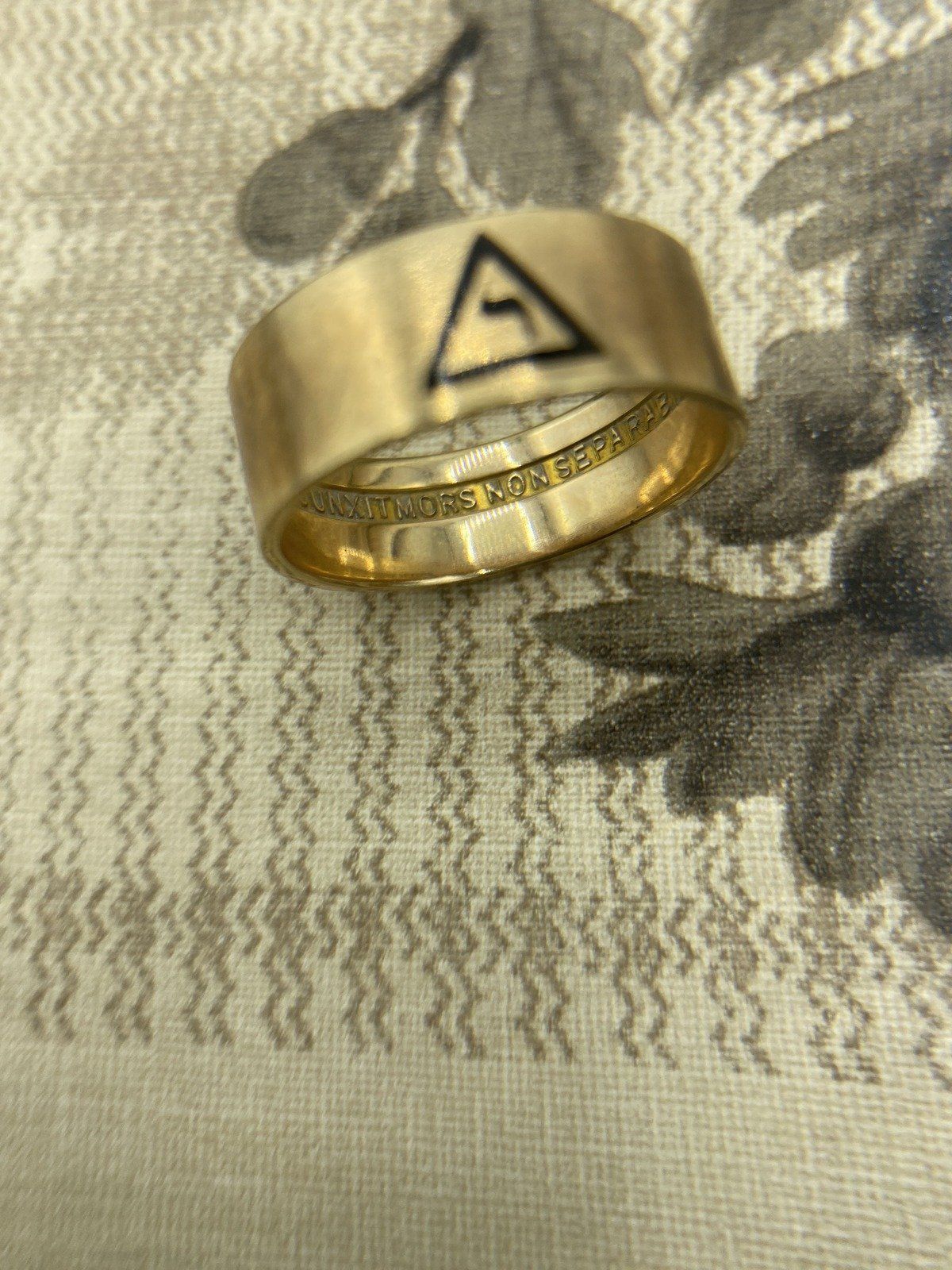 Men's Antique 10k Gold Wide Scottish Rite Ring Band 4