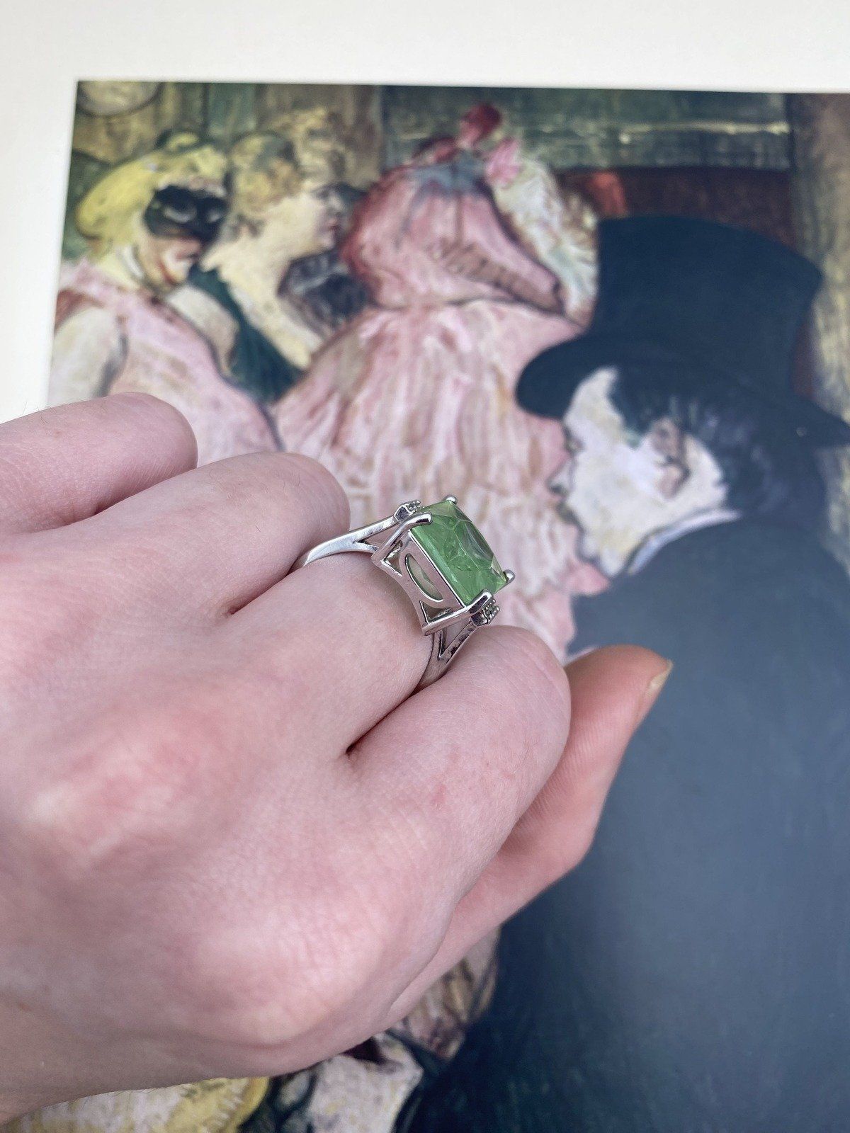 Vintage Sterling Silver Plated Ring w Large Emerald Cushion Cut Uranium Glass Cocktail Ring 6