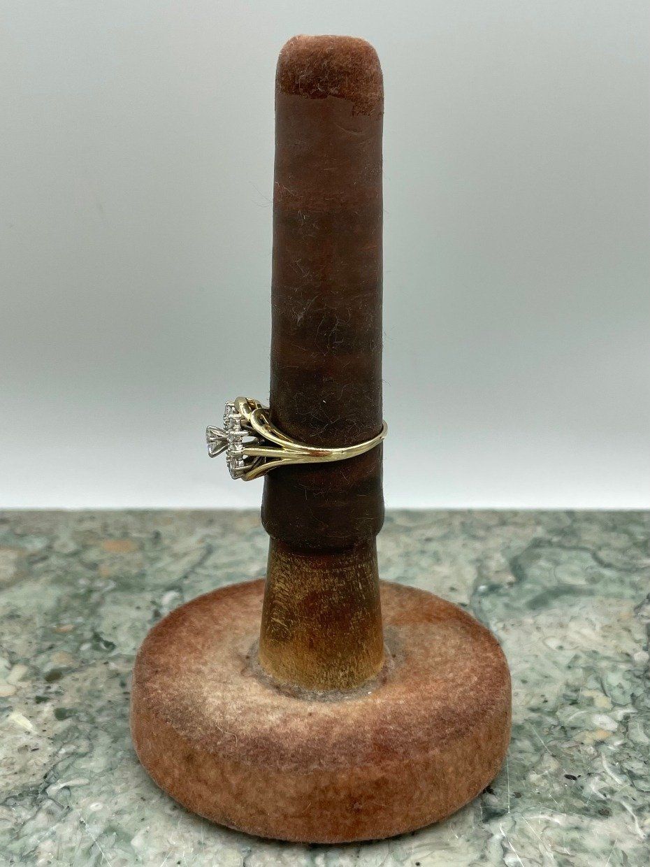14k Gold .33ct Center Raised Solitaire Diamond Wreathed Ladies Ring 4