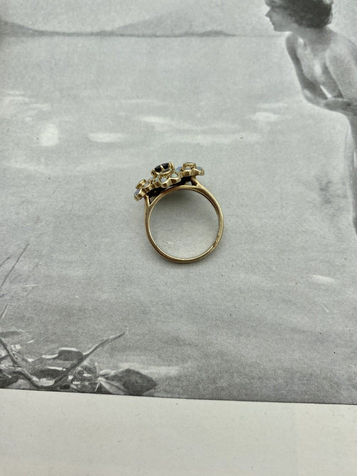 Vintage c.1940s/50s 10k Gold Micro Opal Florette + Garnet Cluster Ring 5