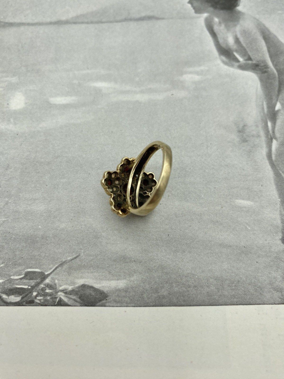 Vintage c.1940s/50s 10k Gold Micro Opal Florette + Garnet Cluster Ring 3