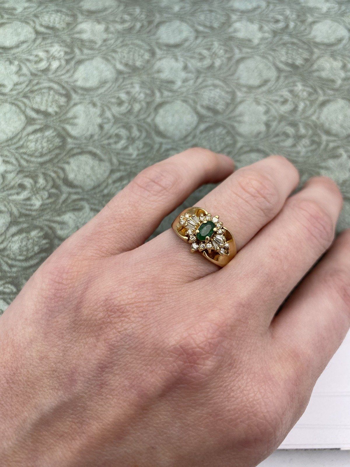 Vintage 14k Gold Emerald + Baguette Diamond Burst Ring w Taper Cupped Shoulders #2533 3