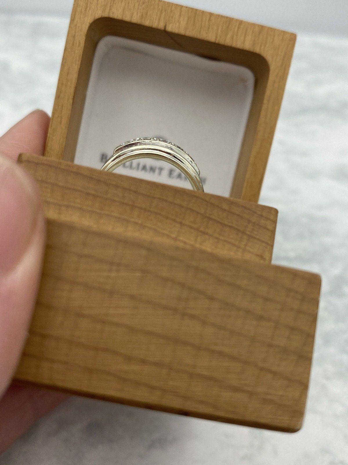 Attractive 14k White Gold .55ctw Vintage c.1940s/50s Men's Diamond Ring w Brushed Center Curvature 8