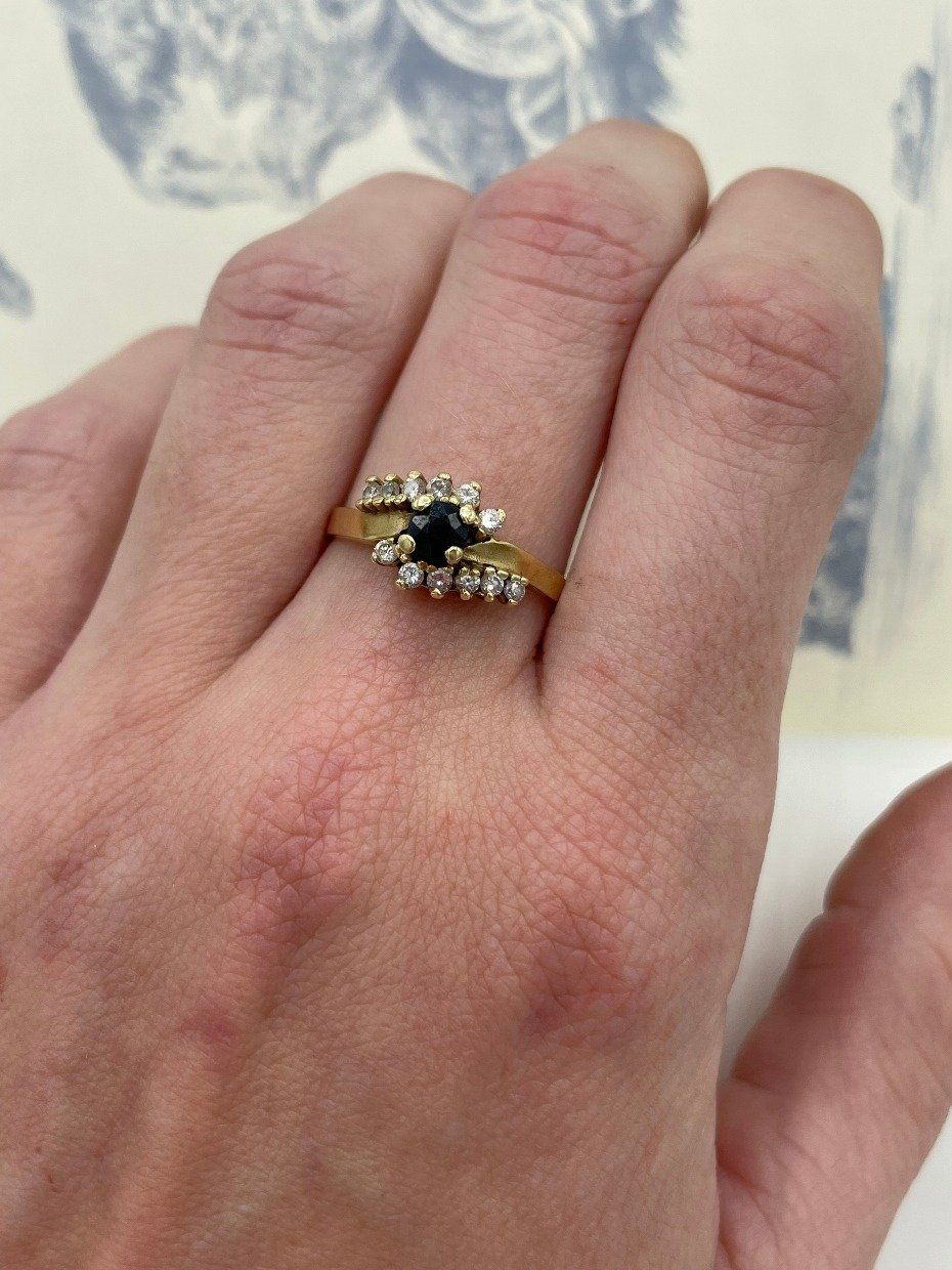 14k Gold Sapphire Ring w Diamond Bypass Crowning 5