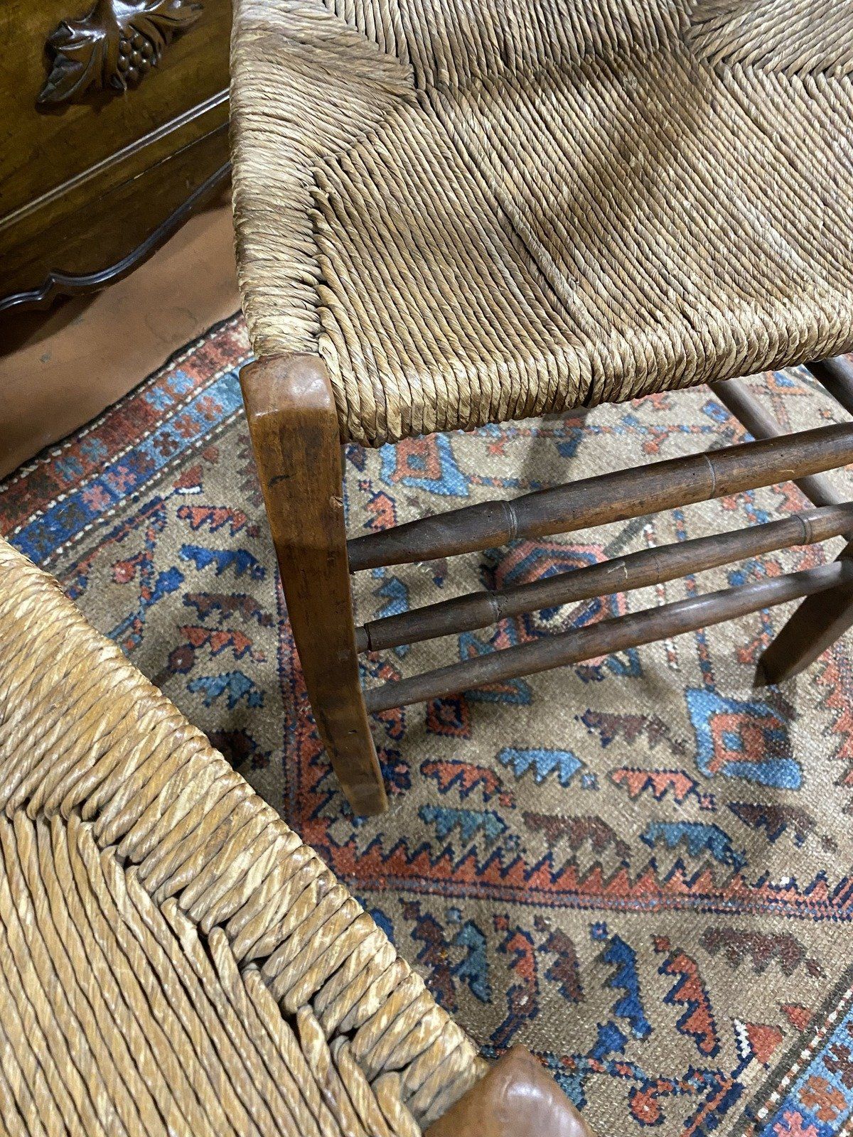 Pair of American Primitive Rush Seat Chairs 274 2