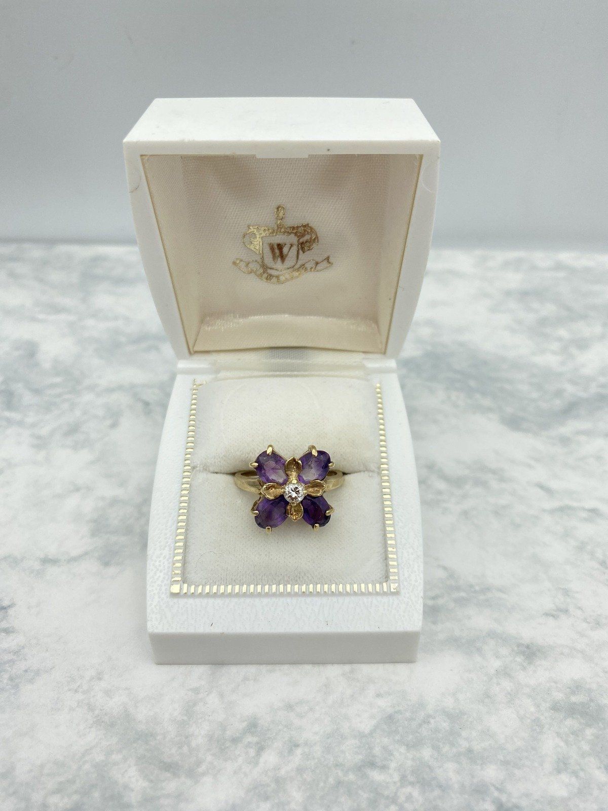 Vintage c.1950s 10k Gold 4 Petal Amethyst + Diamond Clover Ring w Brushed Leaf Secondary Detail 5