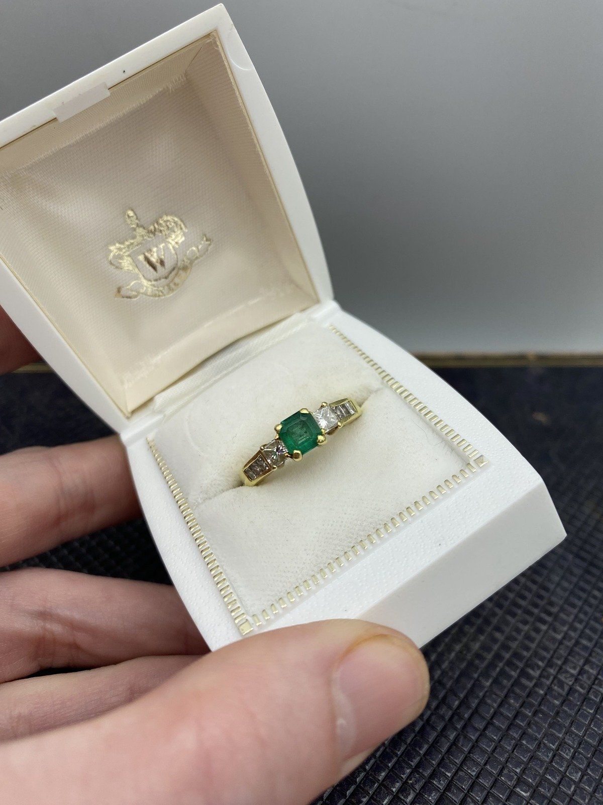 Lovely 18k Gold Vintage Asscher Cut Emerald + Princess Cut Diamond Shoulder Dress Ring 2