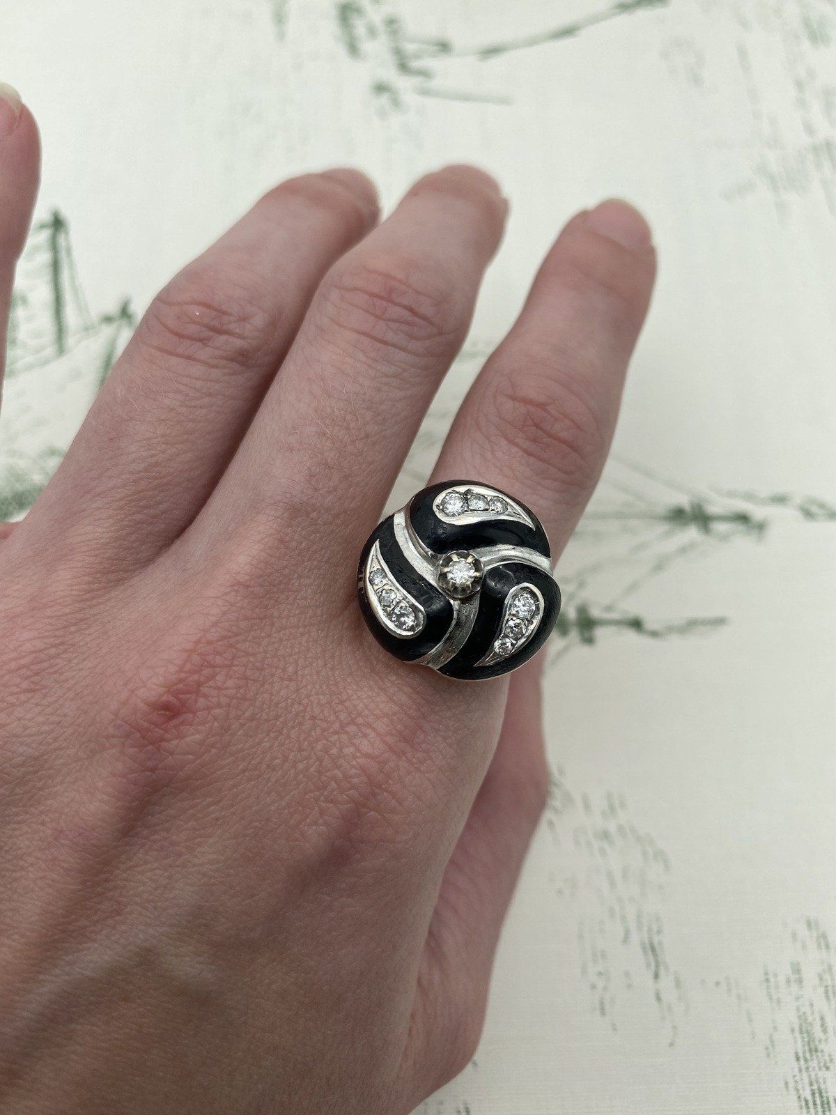 Antique Art Deco c.1910/20s 14k White Gold + Black Enamel Diamond Dress Ring 4