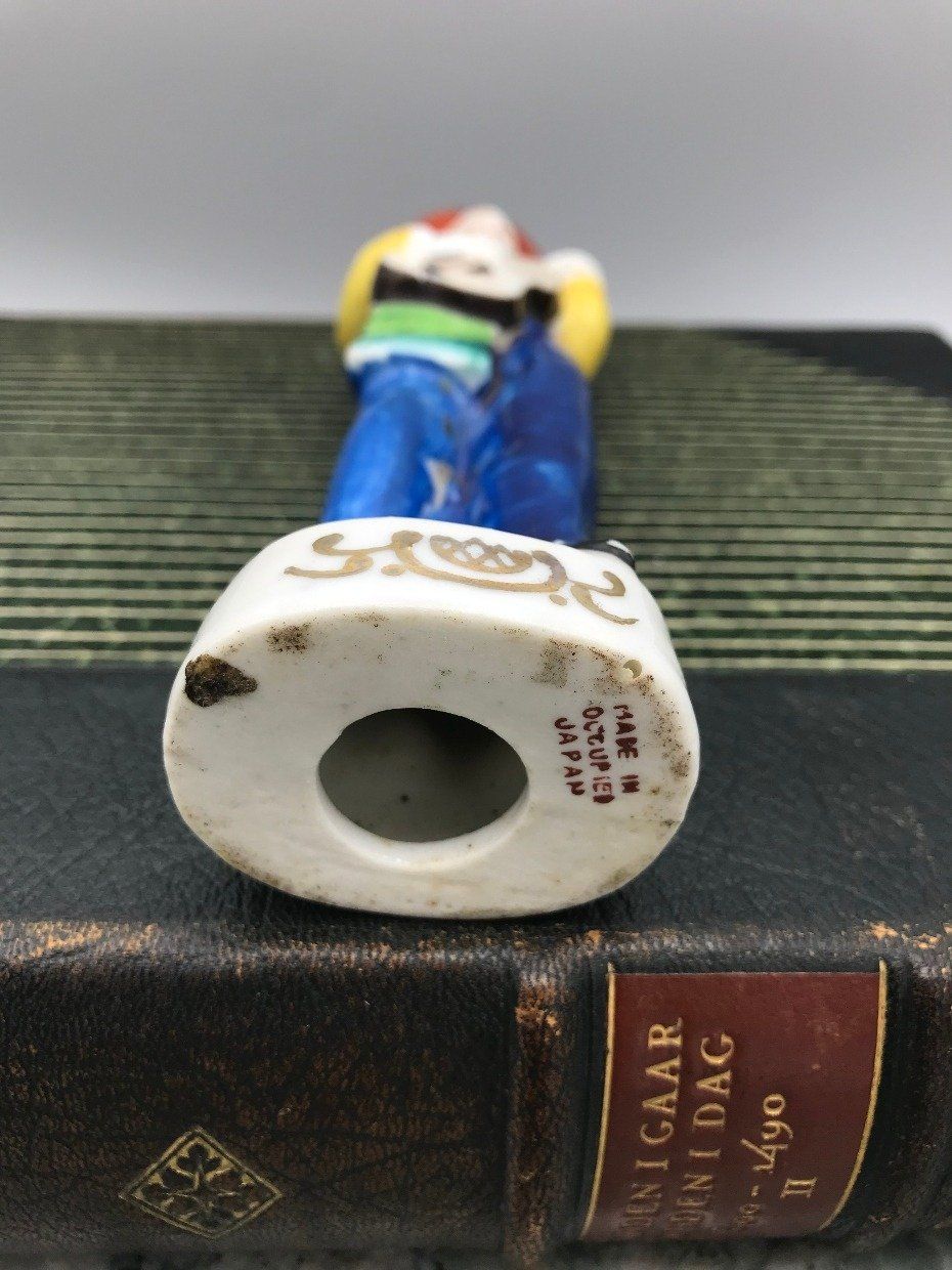 Occupied Japan Porcelain Mariachi Figrine 3
