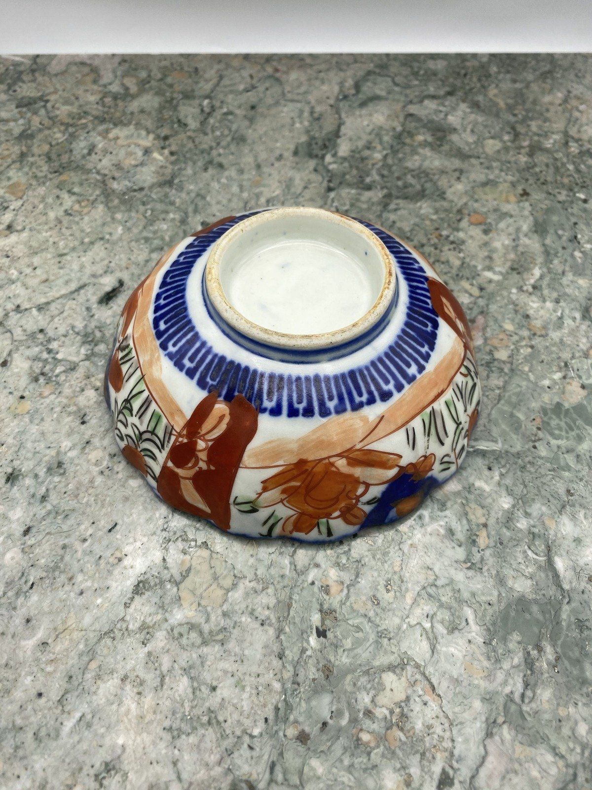 Imari Style Chinese Rice Bowl w Scalloped Edge #1097 2