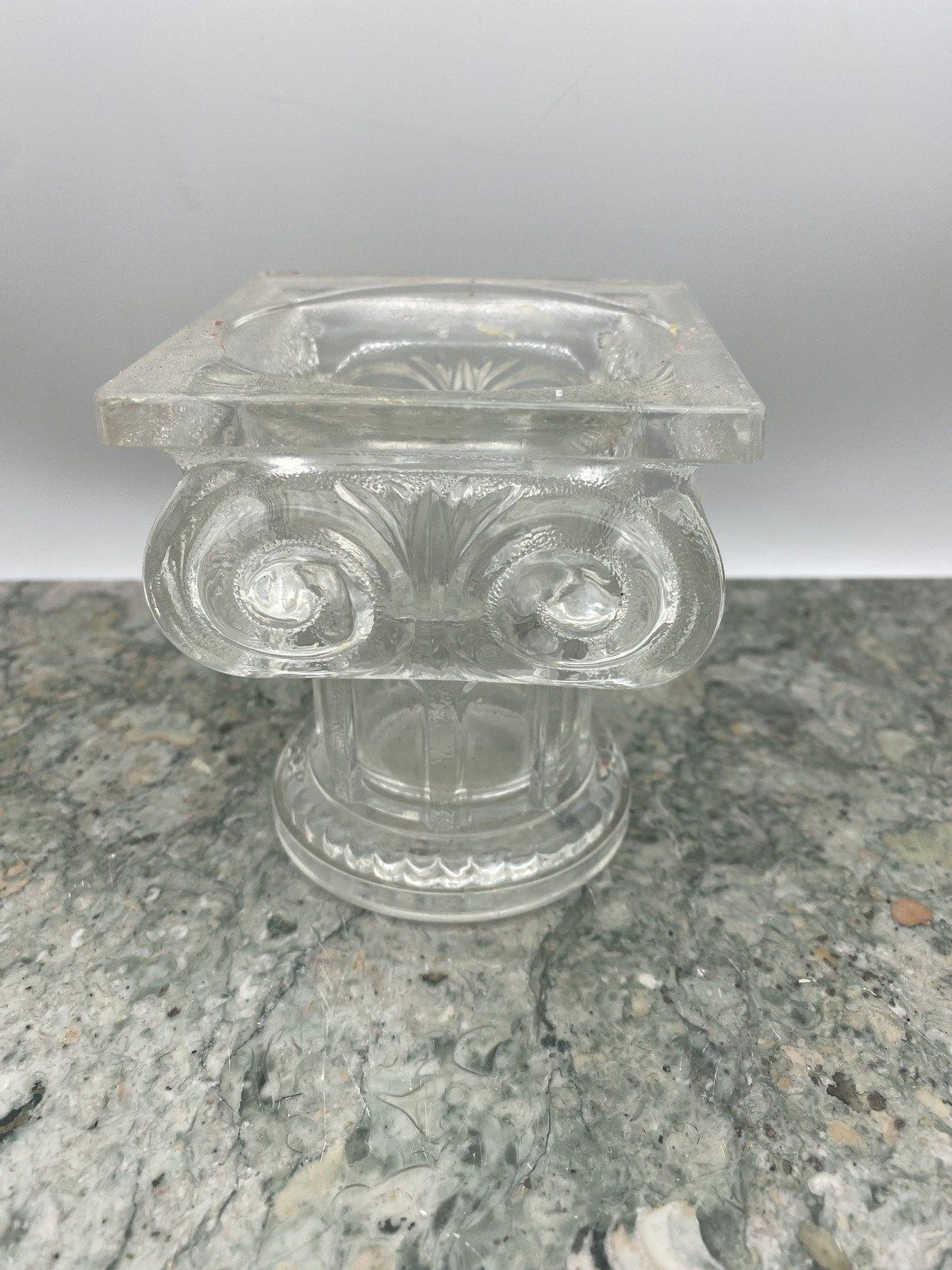 Clear Glass Corinthian Column Riser 2