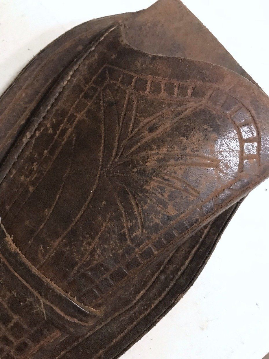 Vintage Western Tooled Leather Gun Holster 2