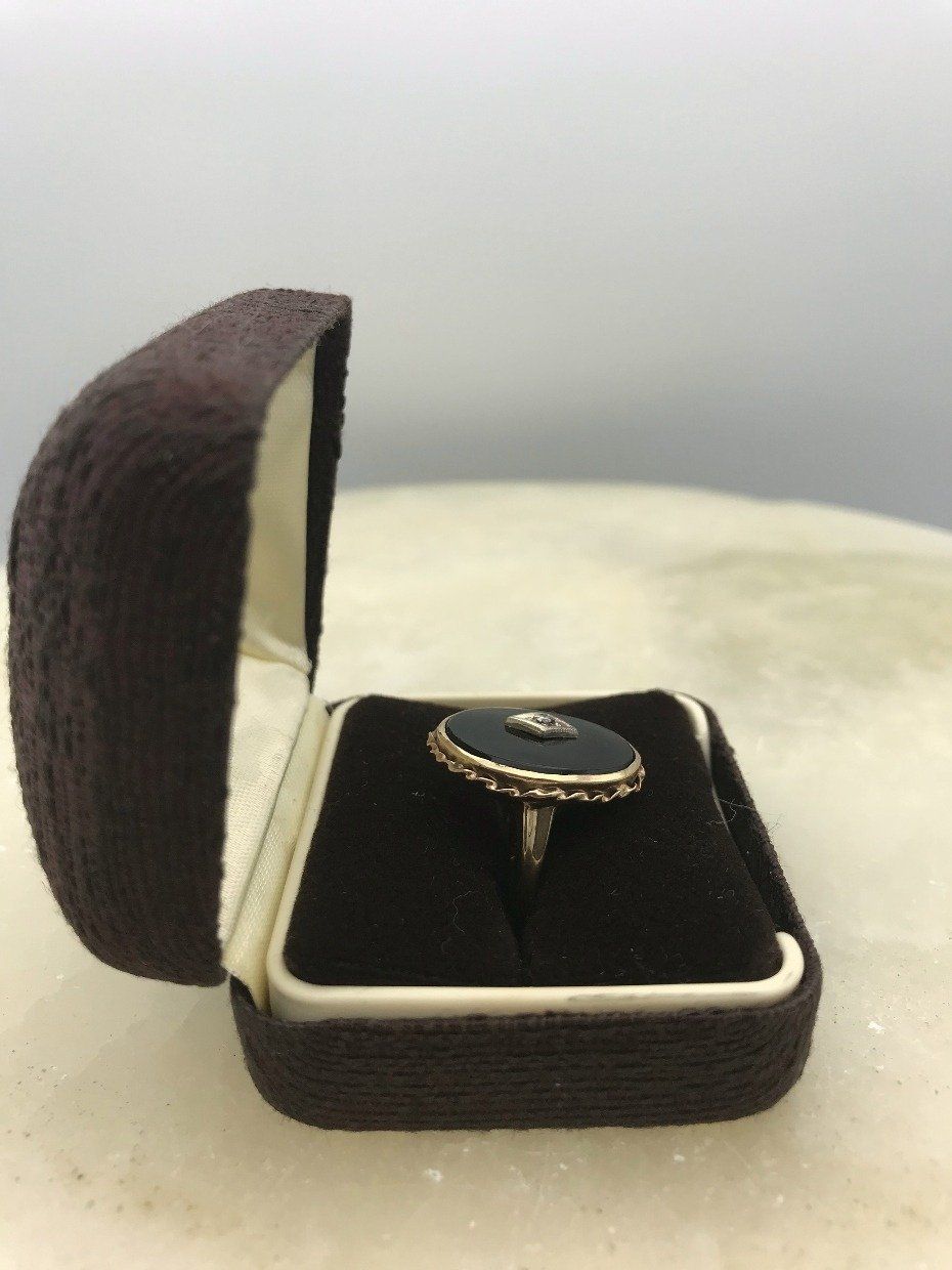 Antique 10k Gold Black Onyx + Diamond Oval Mourning Ring 3