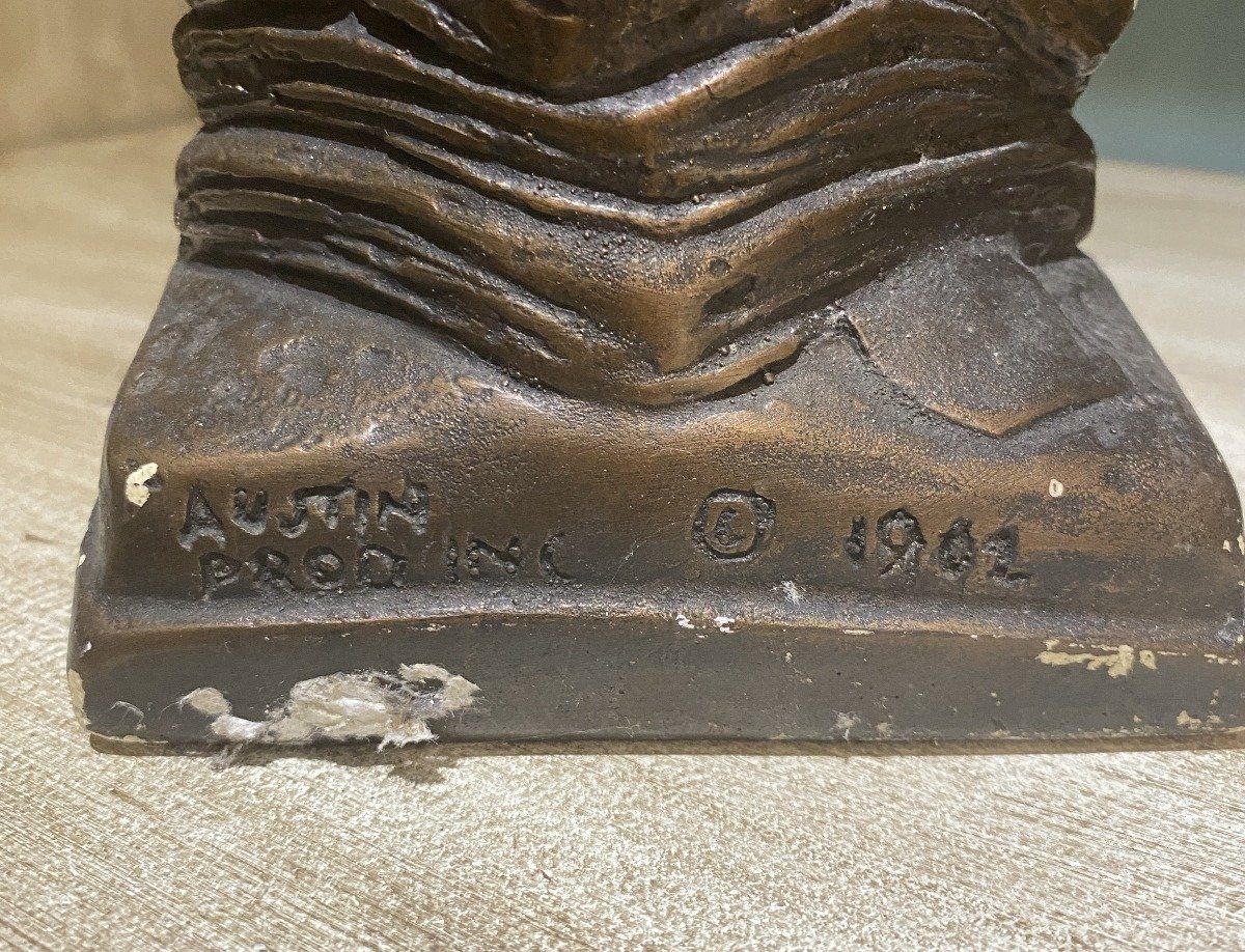 Darwin Ape Figure Holding Skull Thinker Bronze Finish Austin Prod 1962 4