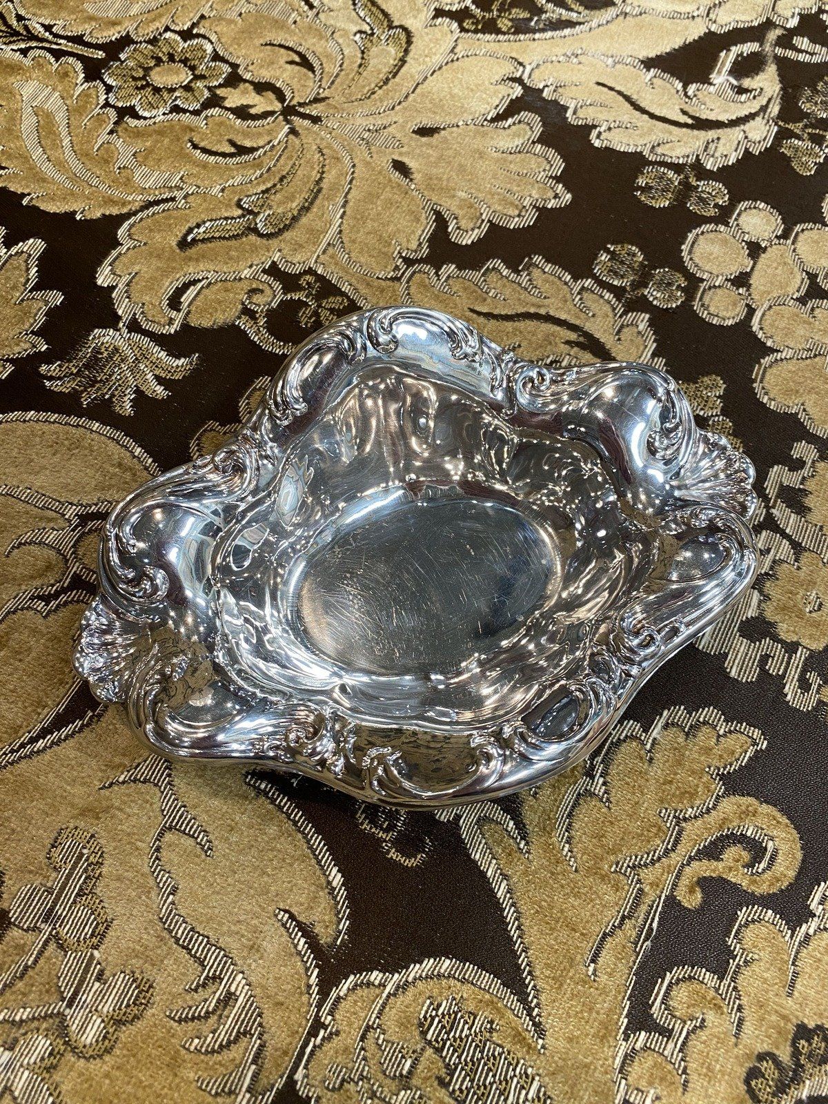 Art Nouveau Silver Plated Scalloped Dish