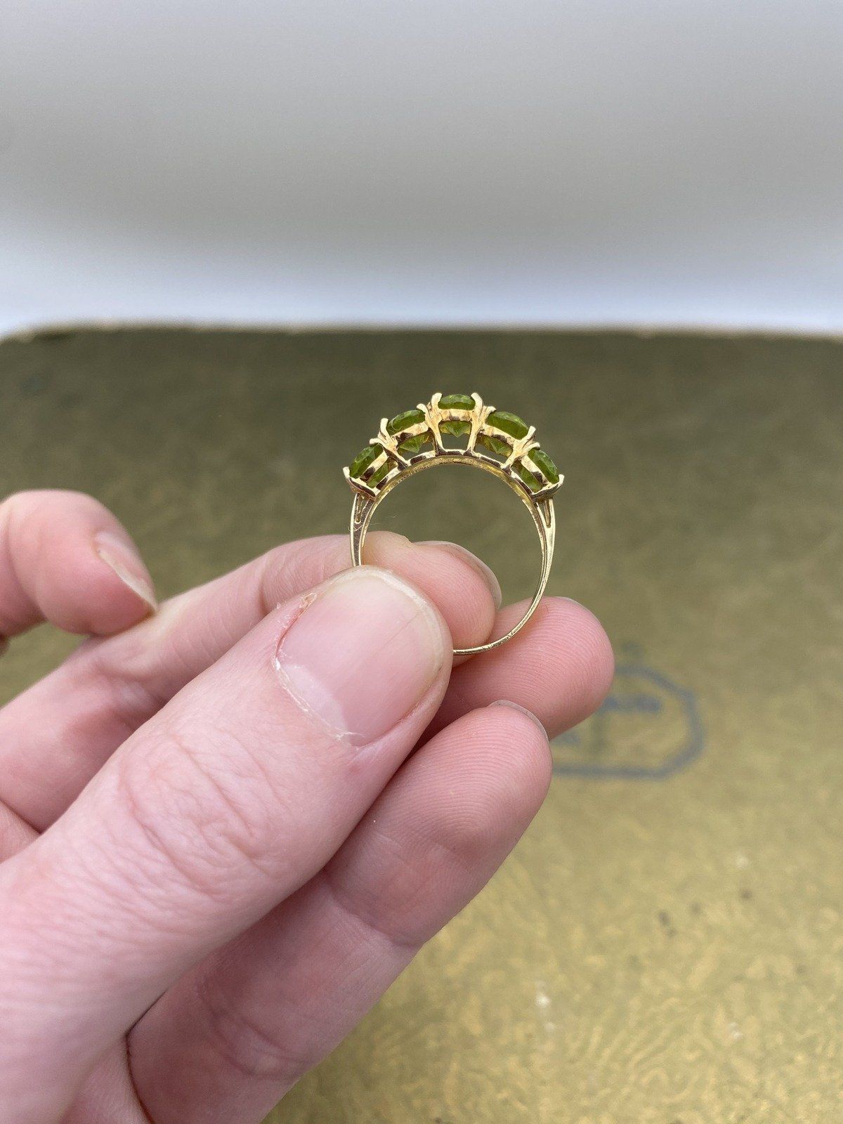 10k Gold Oval Faceted Peridot Ring Band #2163 4