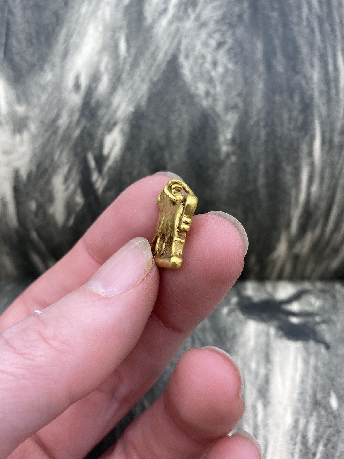 22k Gold Antique Heavy Horned Bull Pendant w Hieroglyphic Posterior 6
