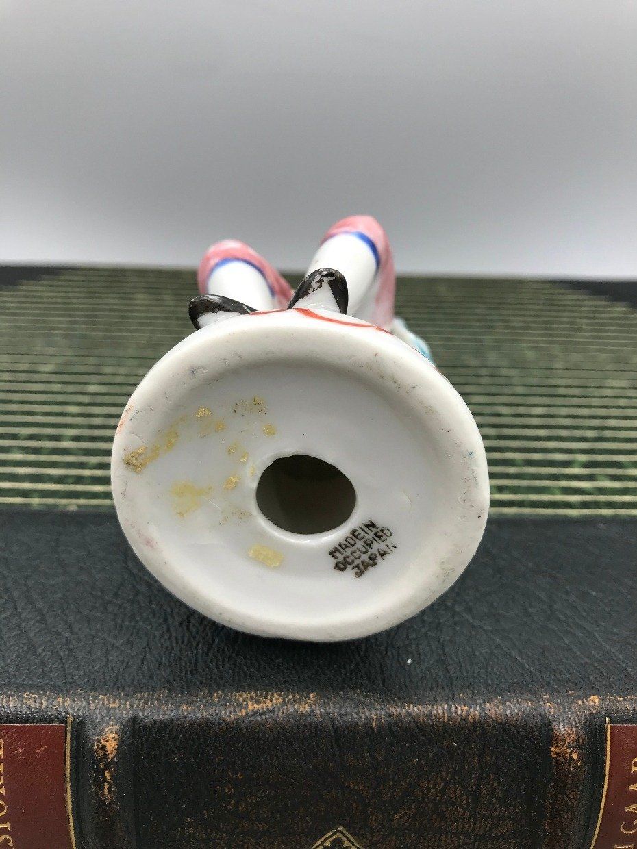 Occupied Japan Porcelain Colonial Man Playing Music Figurine 3