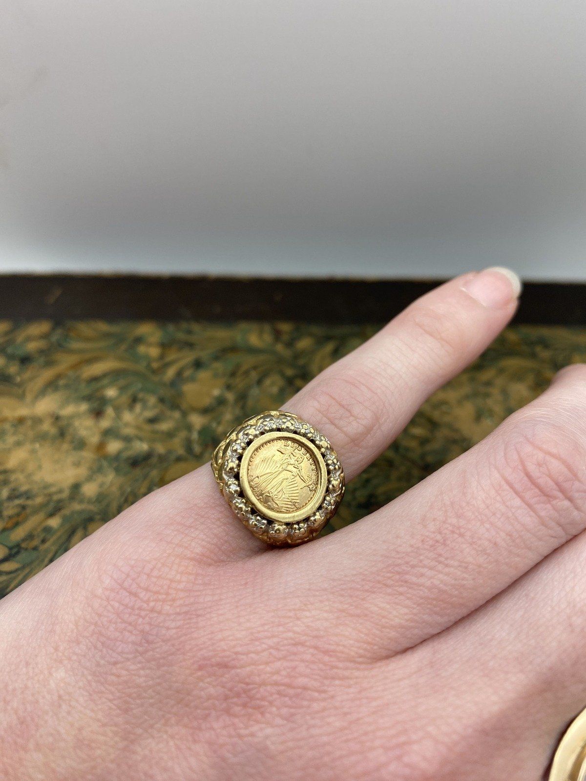 Vintage 10k Gold Copy Eagle Coin + Nugget Diamond Bezel Ring 3