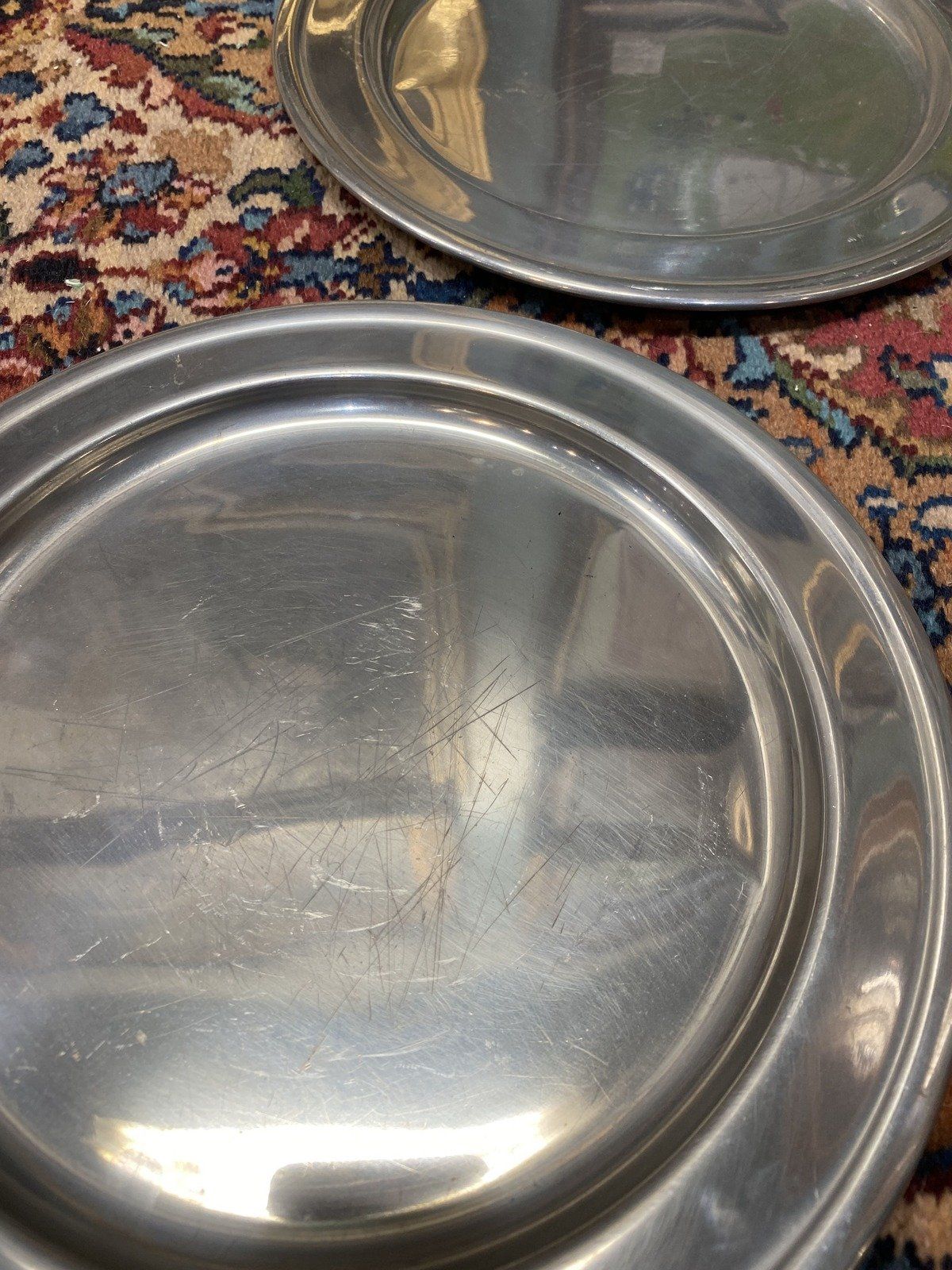 Vintage Colonial Style Woodbury Pewter Pair of Dinner Plate/Chargers 5
