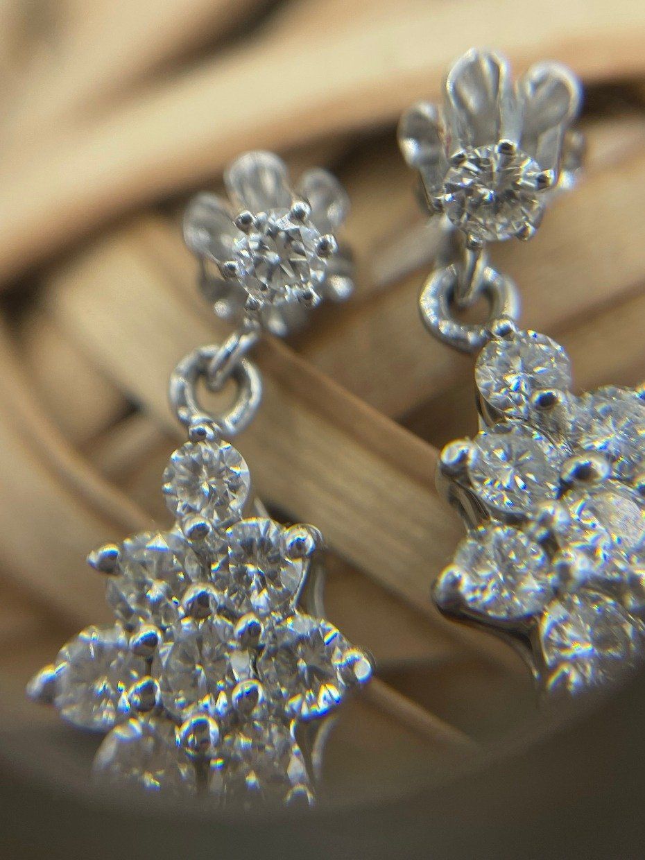 14k White Gold 1.4ctw Diamond Cluster Drop Earrings w Buttercup Set Diamond Lobe Stud 3