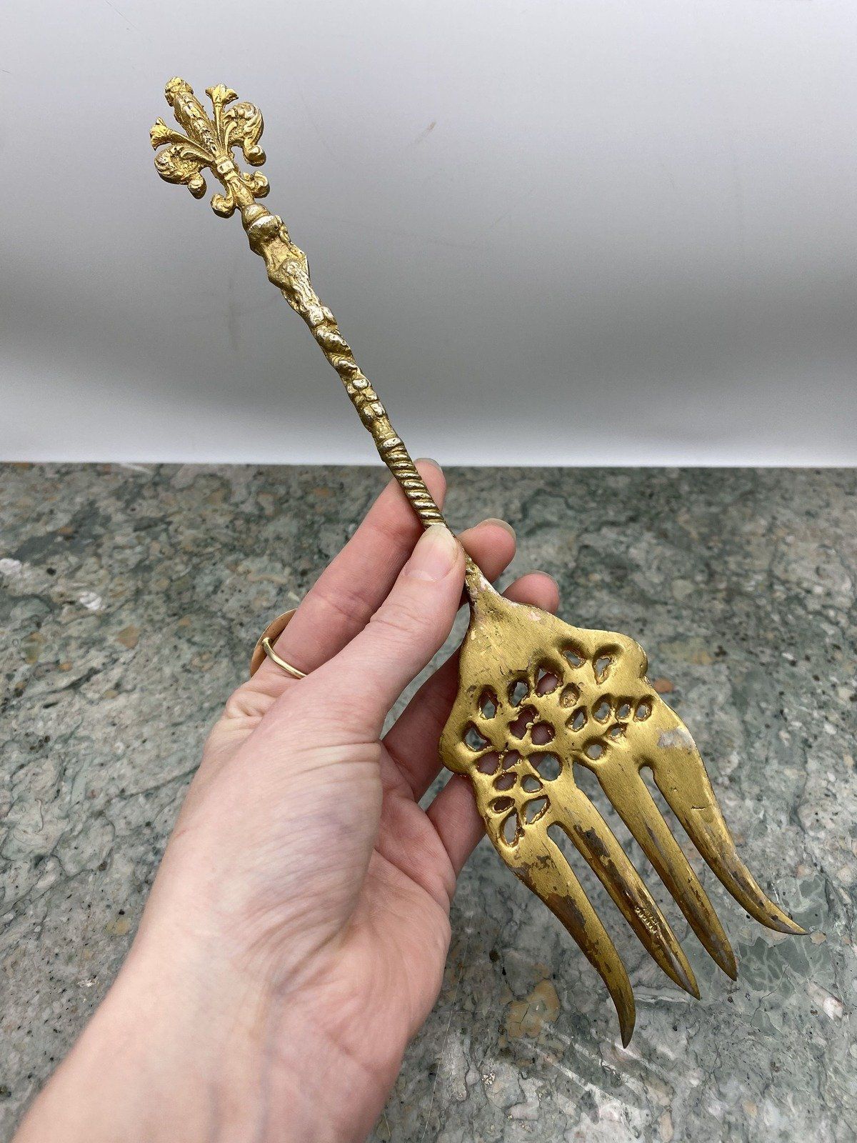 Gilt Painted Margro Italian Pewter Repousse Fleur De Lis Cherub Serving Fork 7