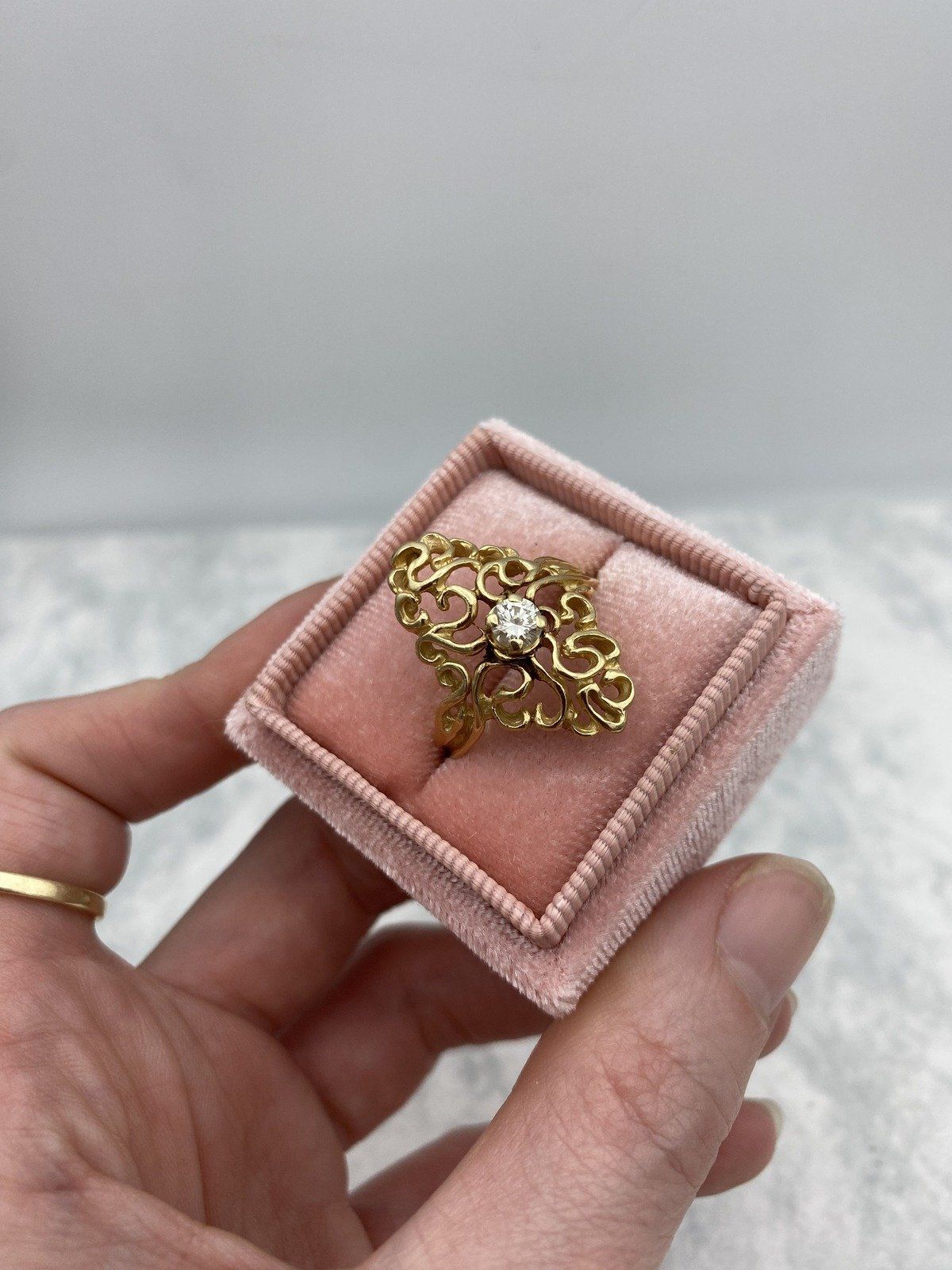 Vintage 14k Swirly Gold Lace .40ct Diamond Navette Statement Ring 2