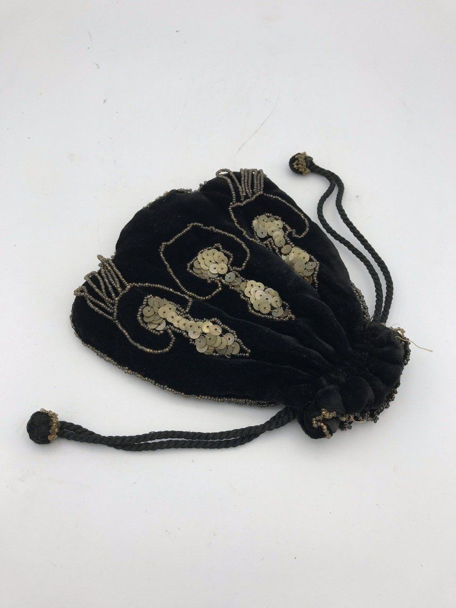 Antique c.1910s/20s Black Silk Velvet Reticule Sequin Seed Bead Pouch 2