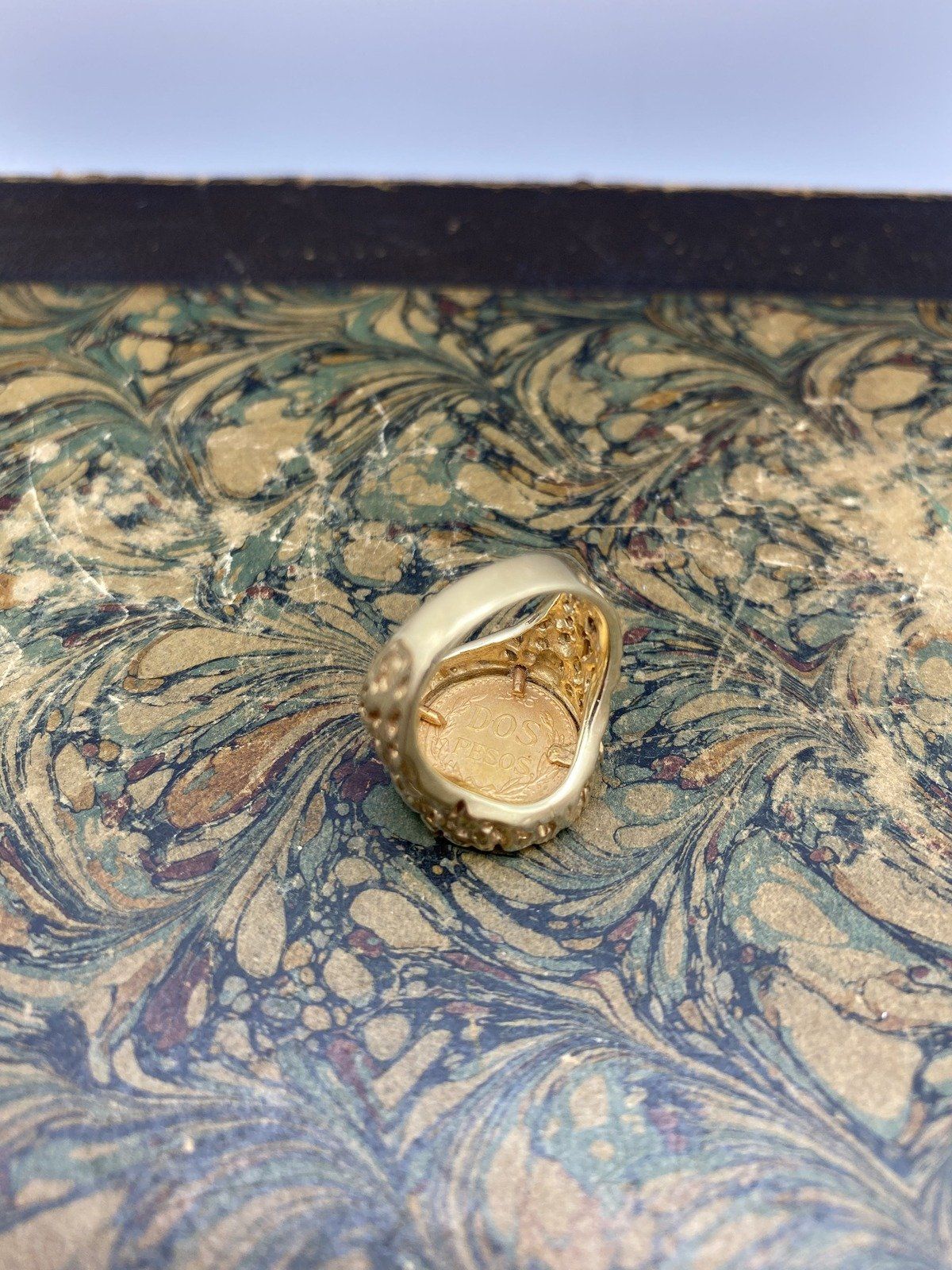Vintage c.1945 21.6k Gold Dos Peso + 14k Nugget Bezel Ring. Sz 4 4