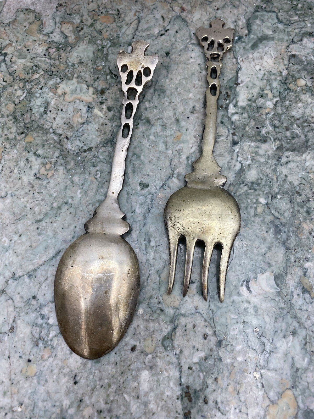 Vintage Italian Silver Plated Repousse Lion Shield Serving Fork + Spoon 4