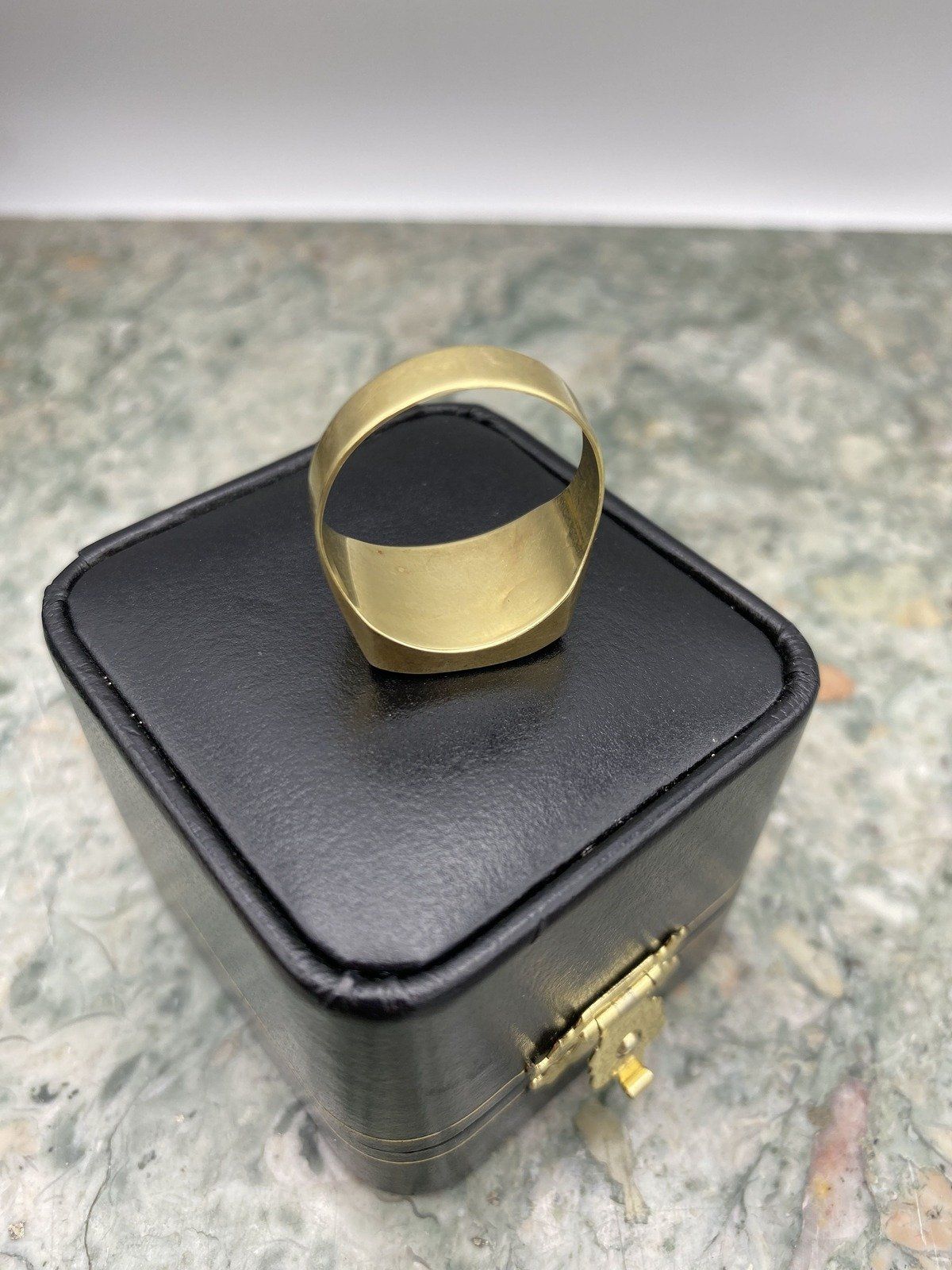 Men's Vintage 14k Gold Dutch Made Blue Goldstone Flush Bezel Ring 9