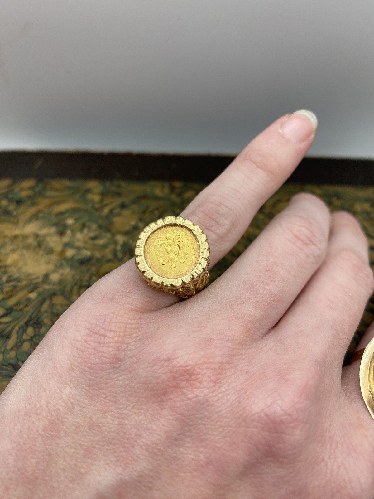 Vintage c.1945 21.6k Gold Dos Peso + 14k Nugget Bezel Ring. Sz 4 6