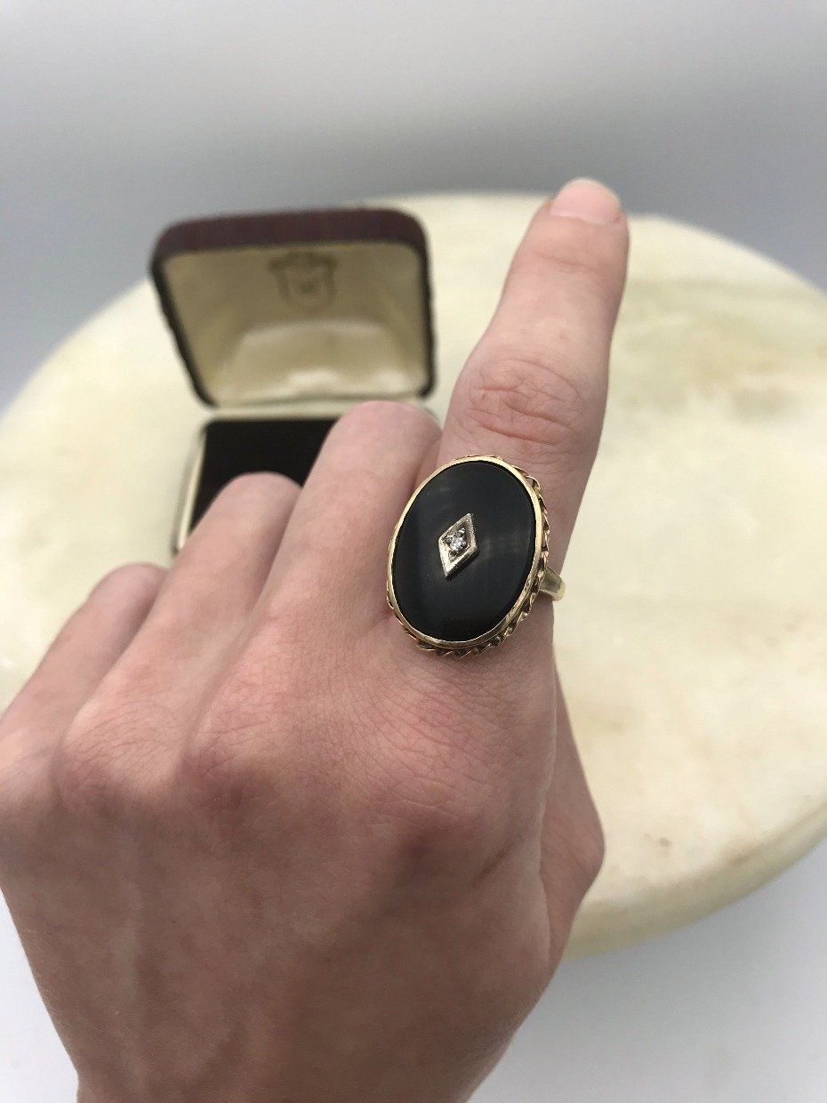 Antique 10k Gold Black Onyx + Diamond Oval Mourning Ring 5