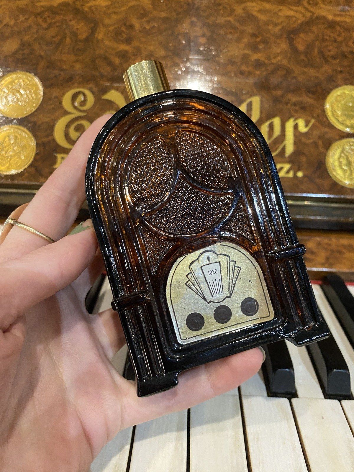 Vintage Collectible Avon Apothecary Glass Juke Box Bottle 5