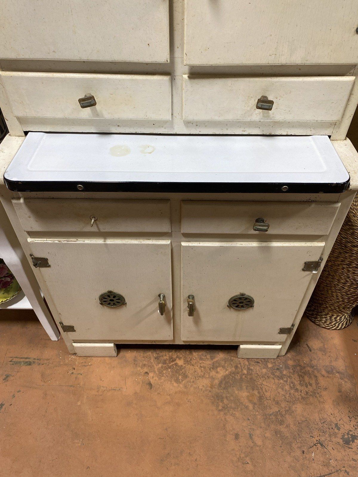 Vintage c.1930s/40s Hoosier Kitchen Cabinet #589 5