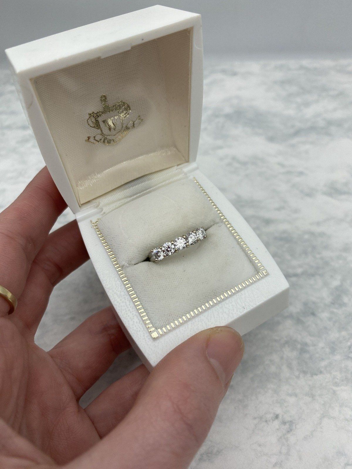18k White Gold 1ctw Pave Set Ladies Diamond Ring Band 6