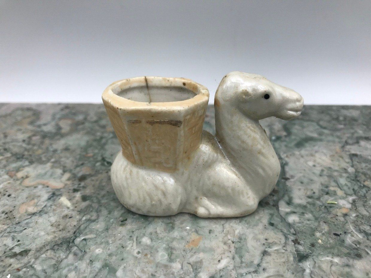 Vintage Opaline Camel Toothpick Holder