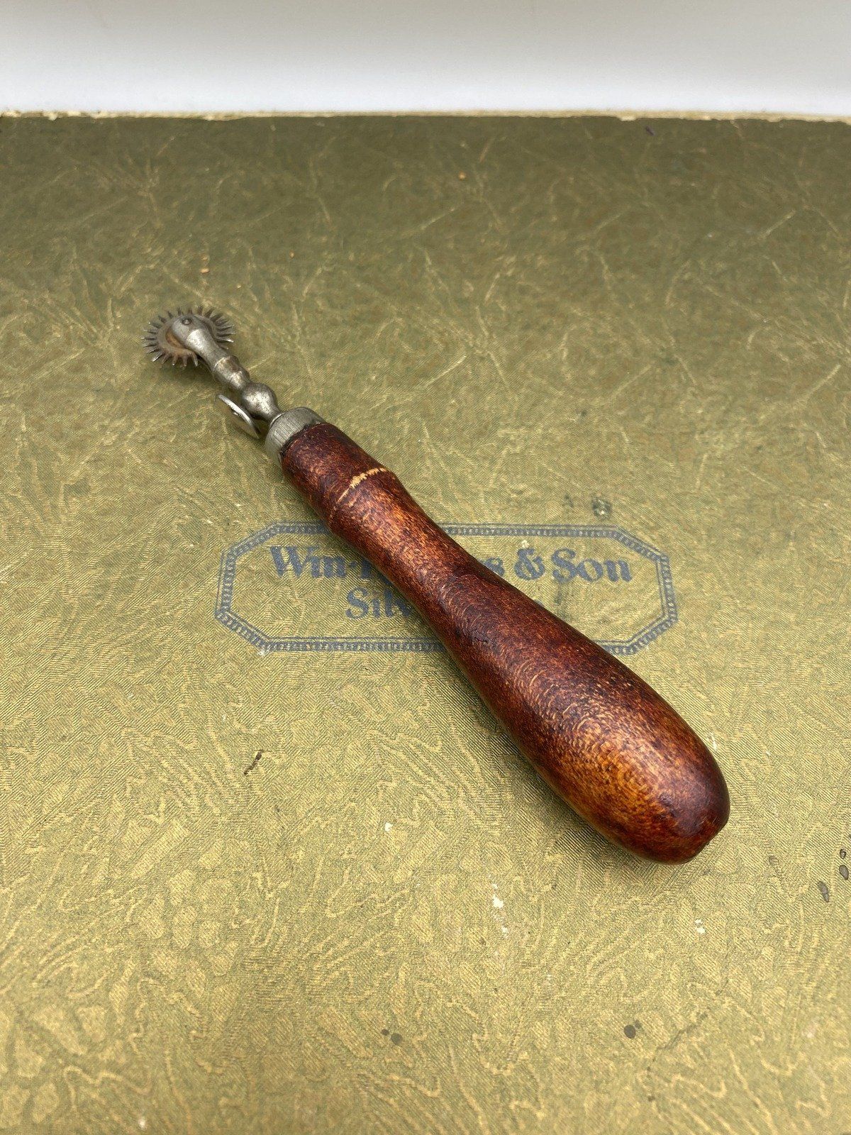 Vintage Wooden Handle Saddler Stitch Tool 523 3