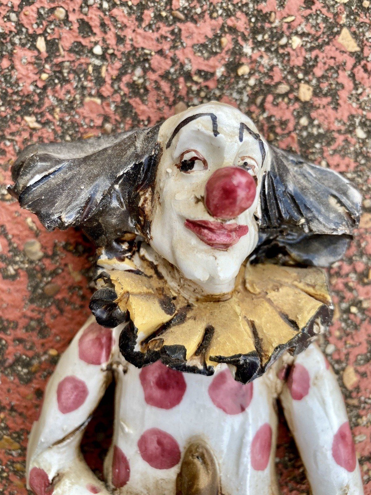 Pair of Vintage Handmade Pottery Painted Hobo Pucci Style Clown Scluptures 5