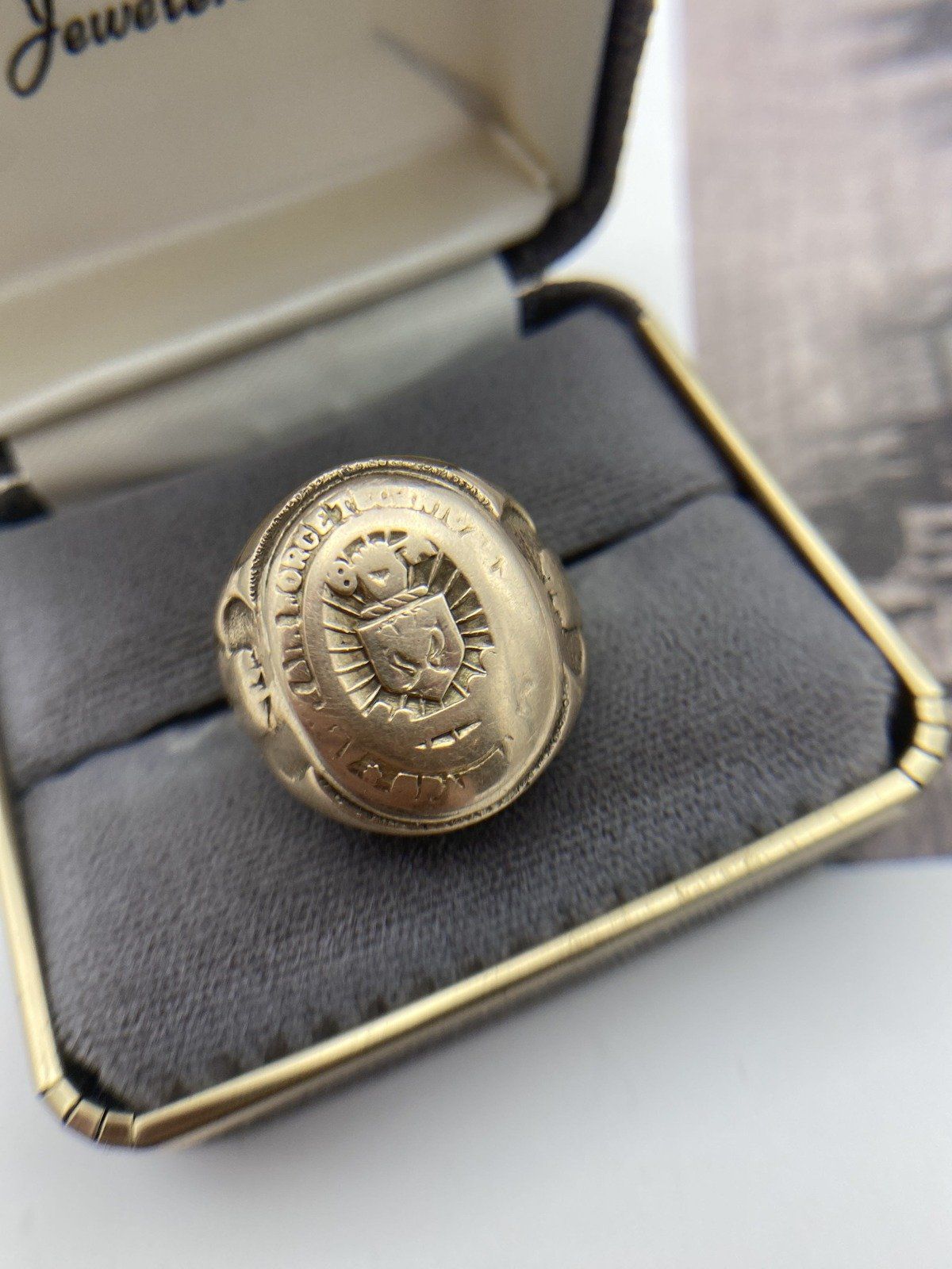 Vintage c.1940s WWII Era 10k Gold US Air Force Tech. School Signet Ring  #2628 3