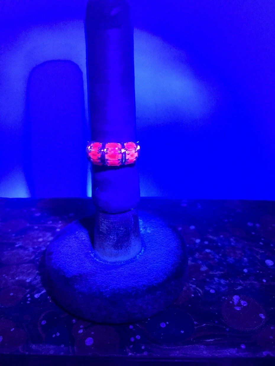 14k Gold 9 Ruby Colum Ring 5
