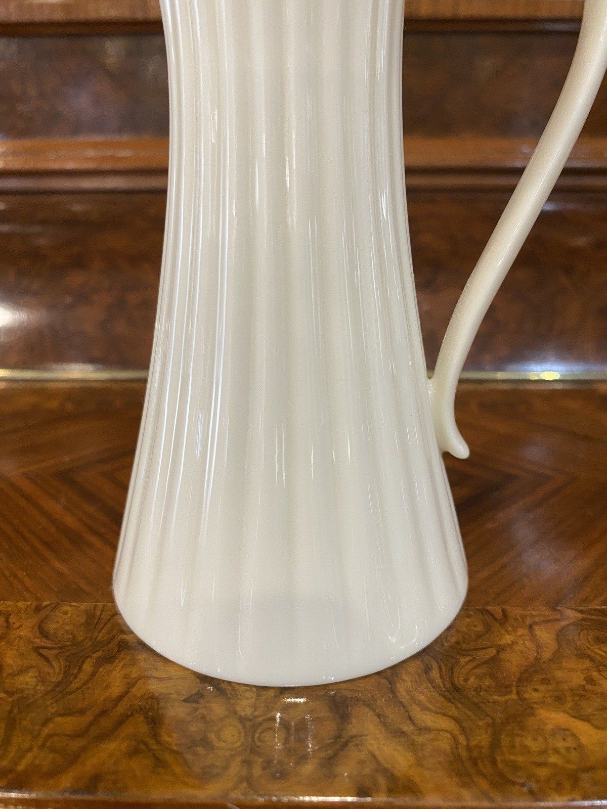 Lenox Bone+ Gold Rim Fluted Slim Milk Creamer 6
