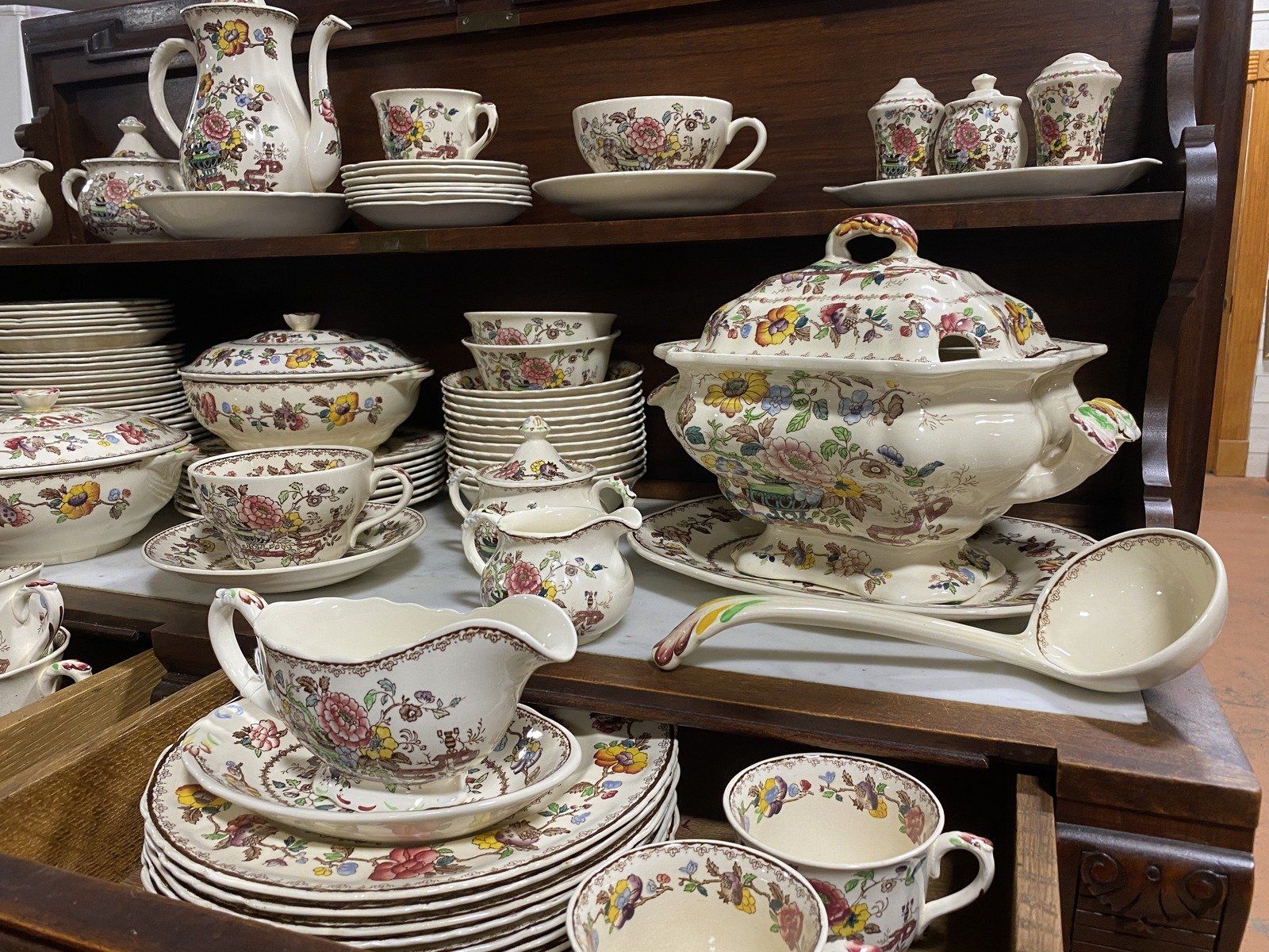 Set of Mason's Ironstone China Nabob England 19th Century 5