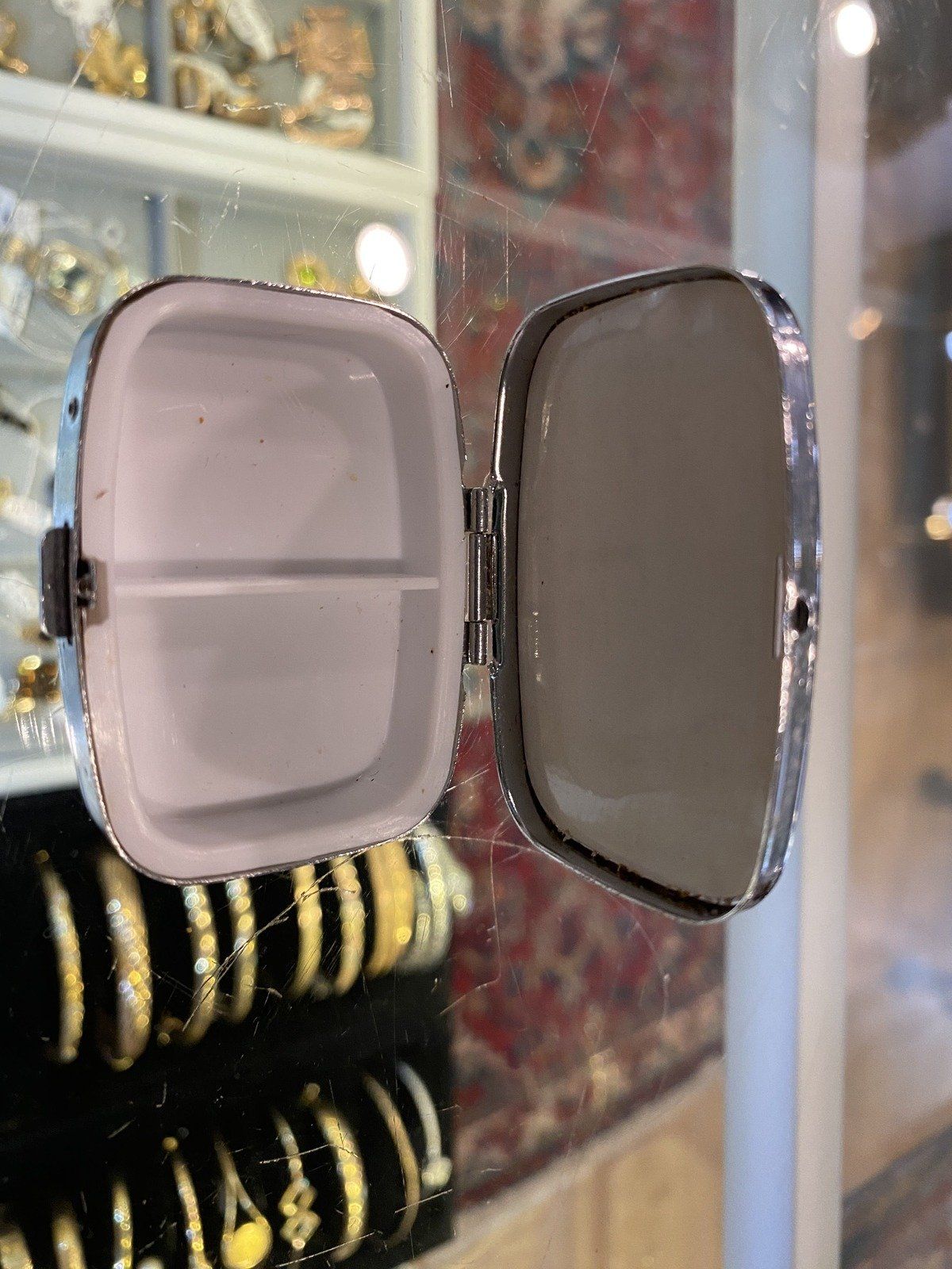 Vintage Pillbox (421) 3