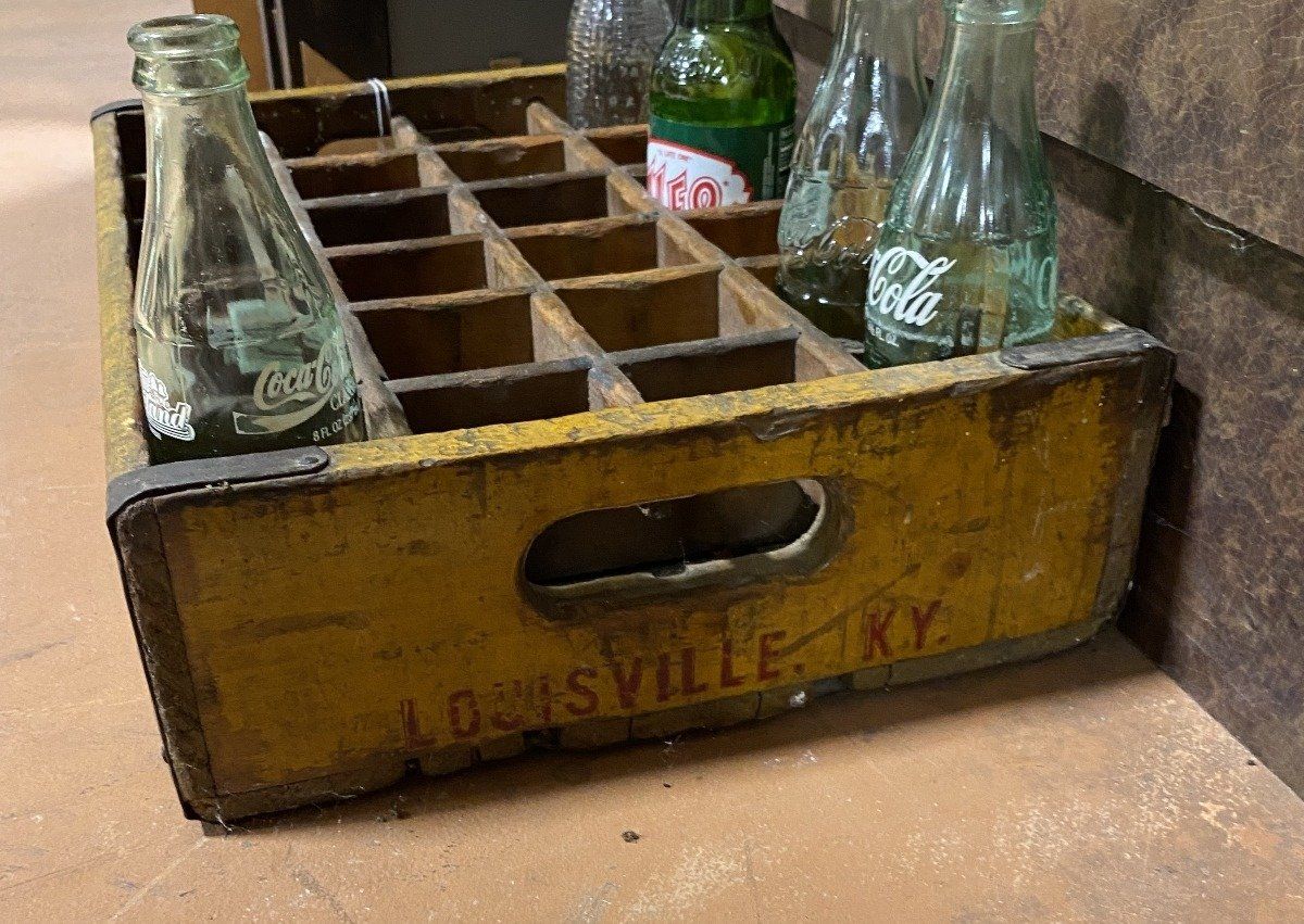 Yellow Coca-Cola Crate 24 bottle 2