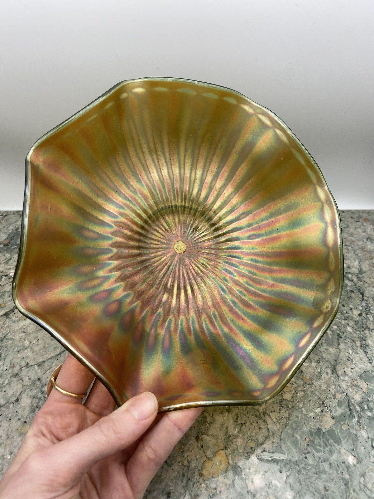 Fenton Carnival Glass Stripped Green Ruffle Dish 489 6