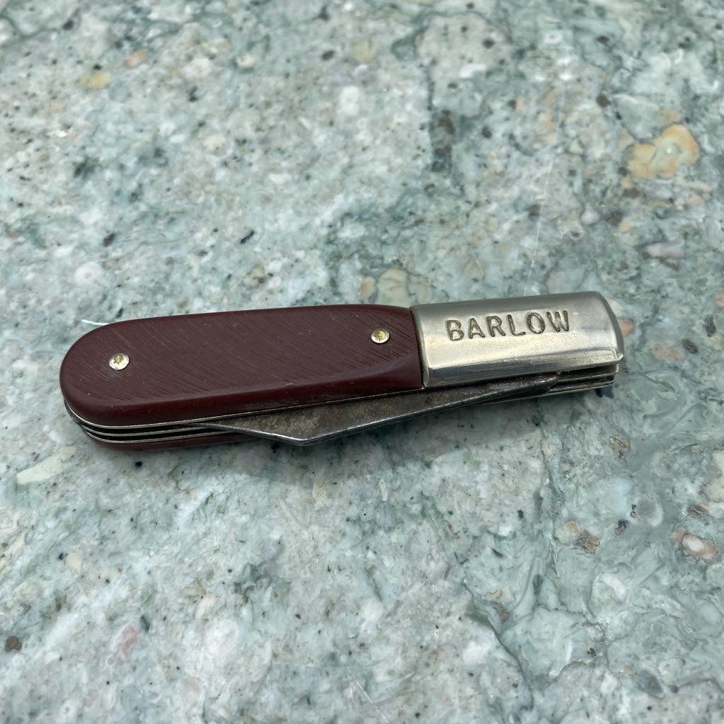 Vintage Barlow Imperial Ireland 2 Blade Pocket Knife